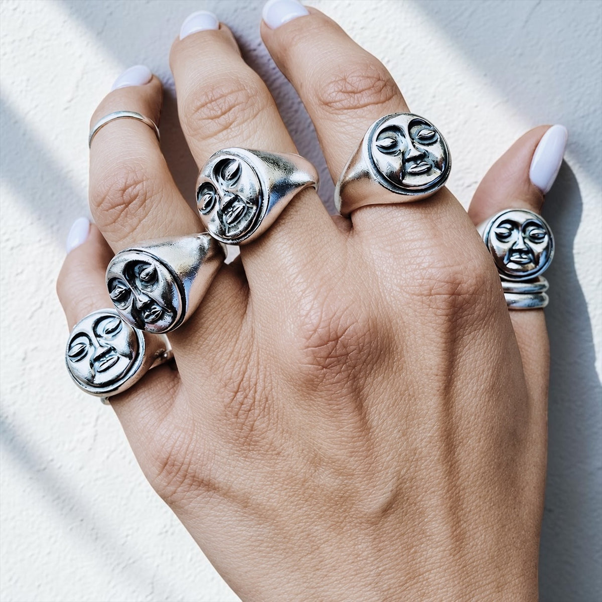 Anillo Sello Moonface
