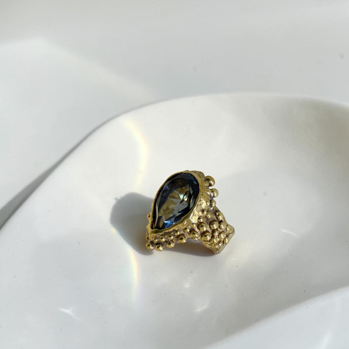 Anillo Gota Pomposa Bronce - Topacio Azul