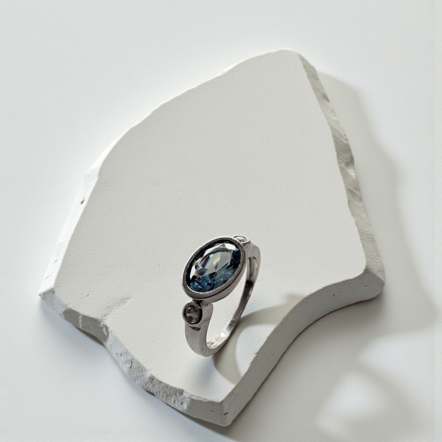 Anillo Lía