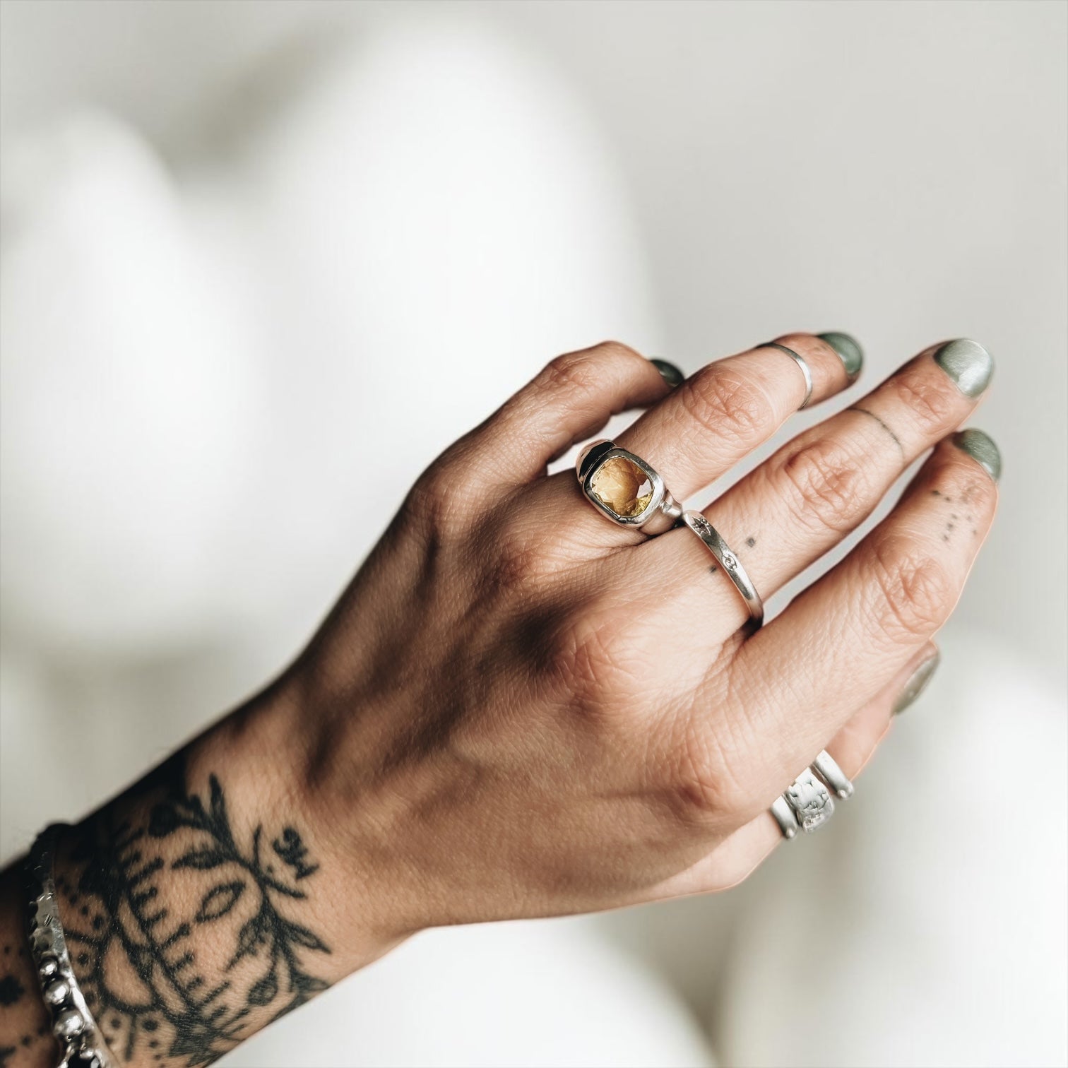 Anillo Ondina