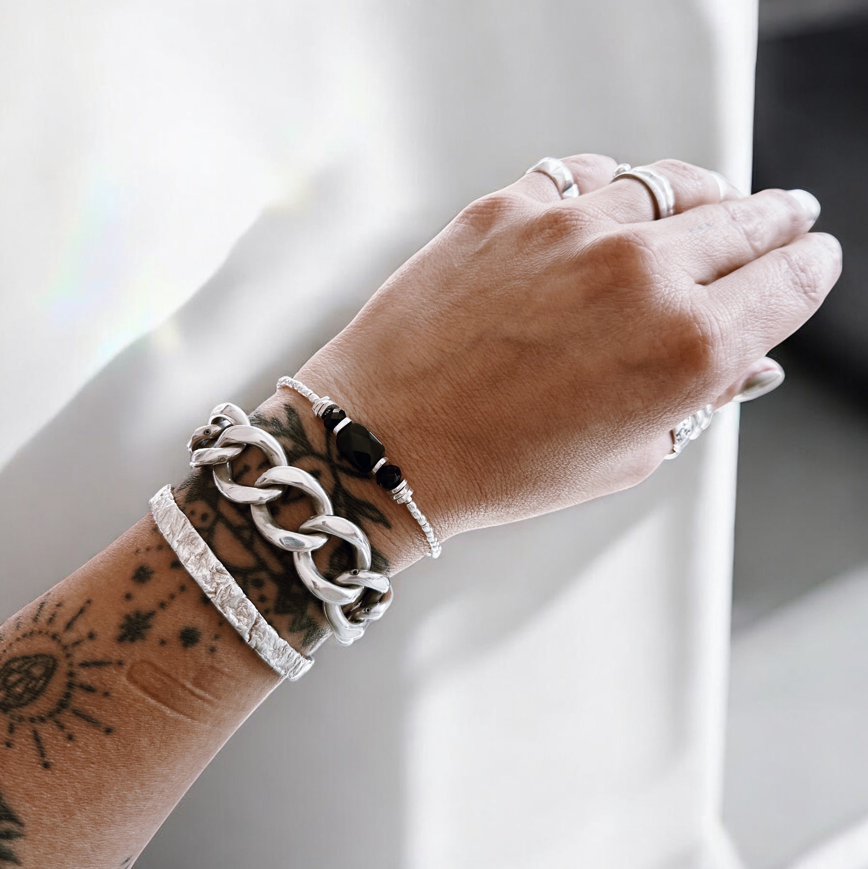 Pulsera Luna Negra