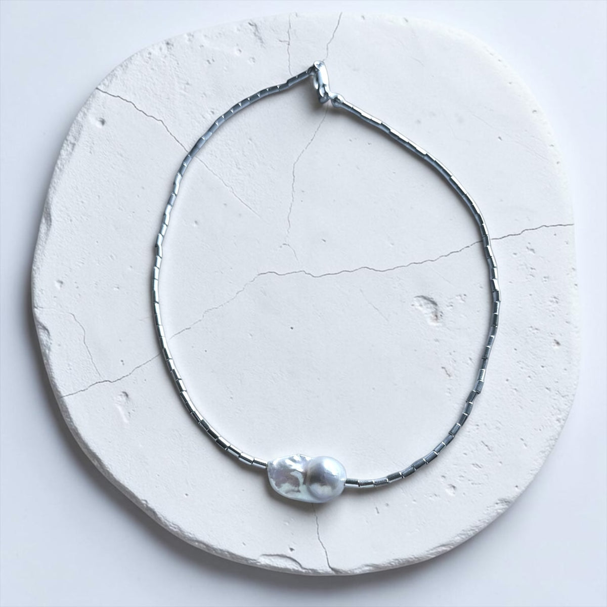 Collar Choker Luz Serena