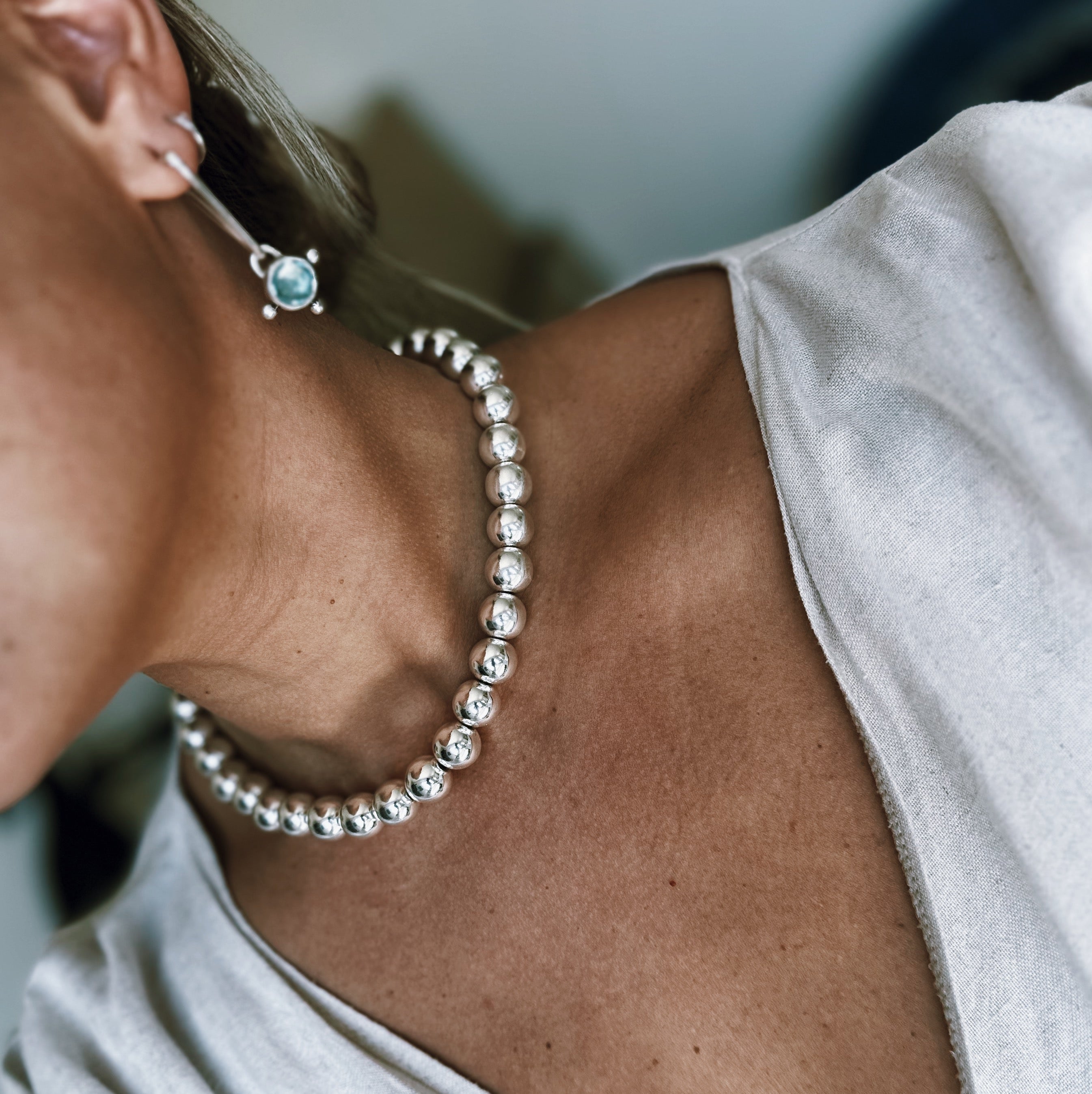 Collar Rocking Balls “ Hematita”