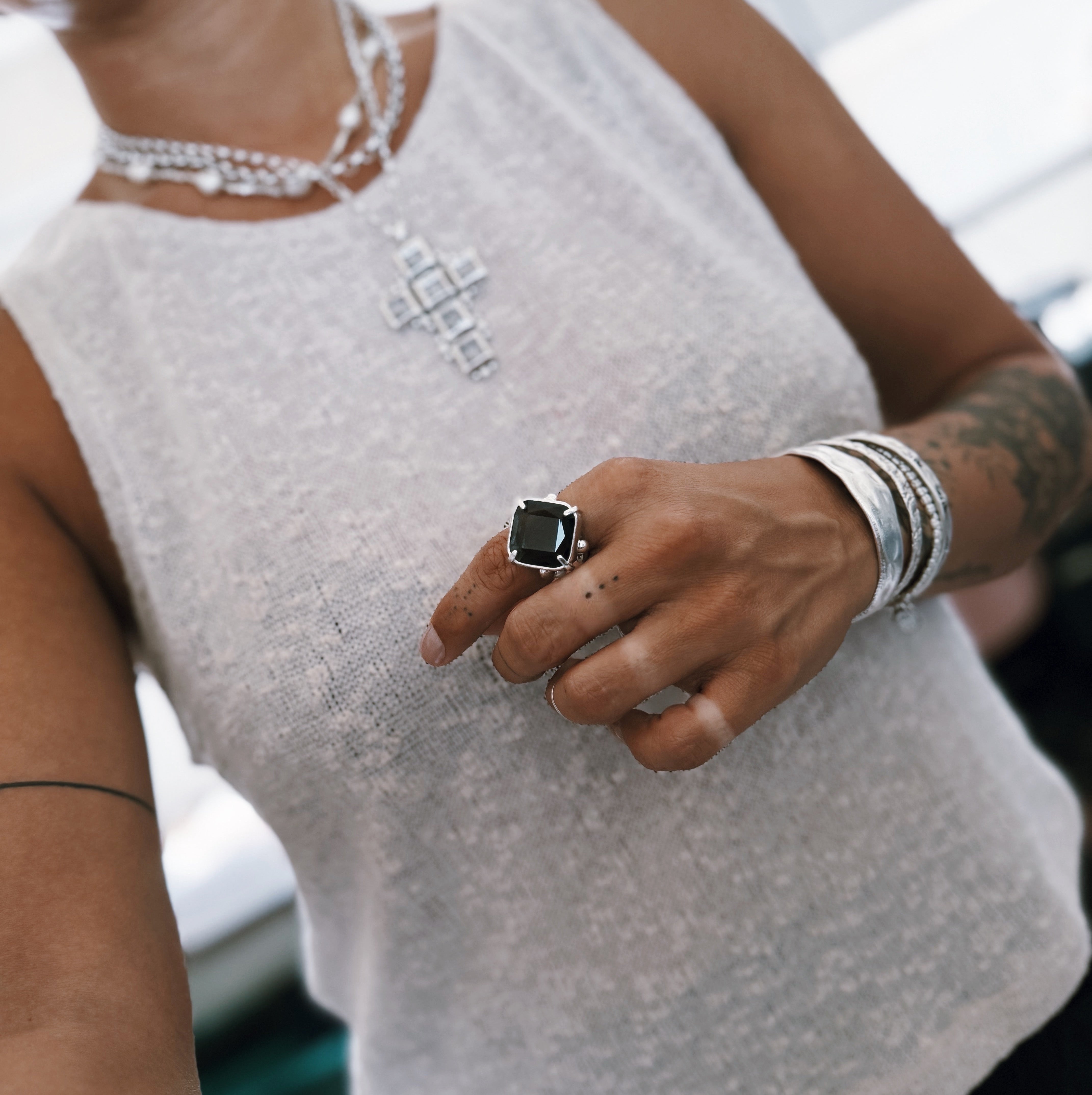 Anillo Soberana - Fumé