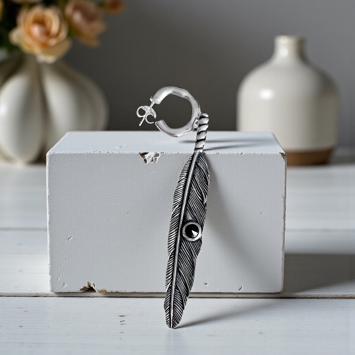 Aro Solitario Pluma War Eagle / varias piedras