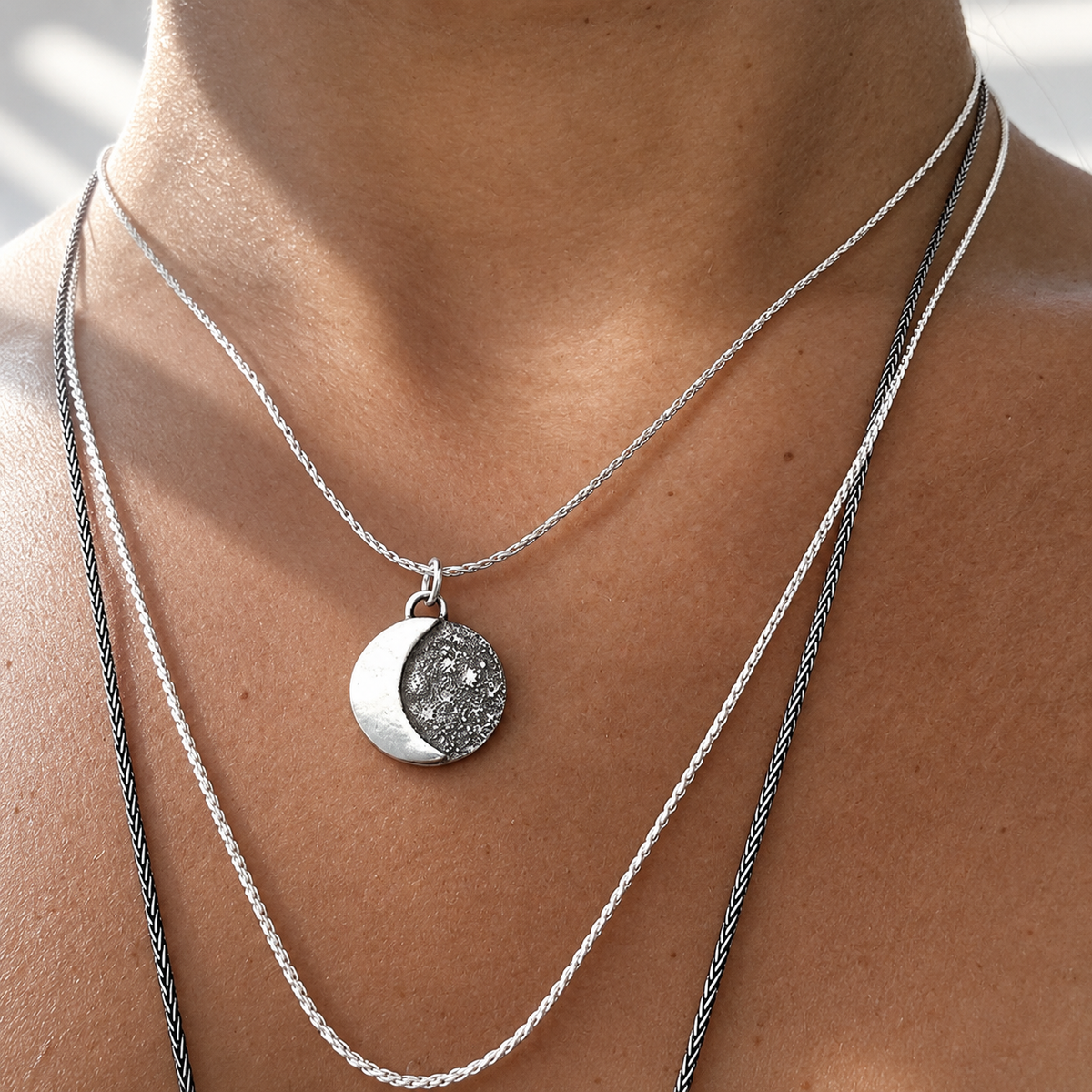 Collar Medalla Luna