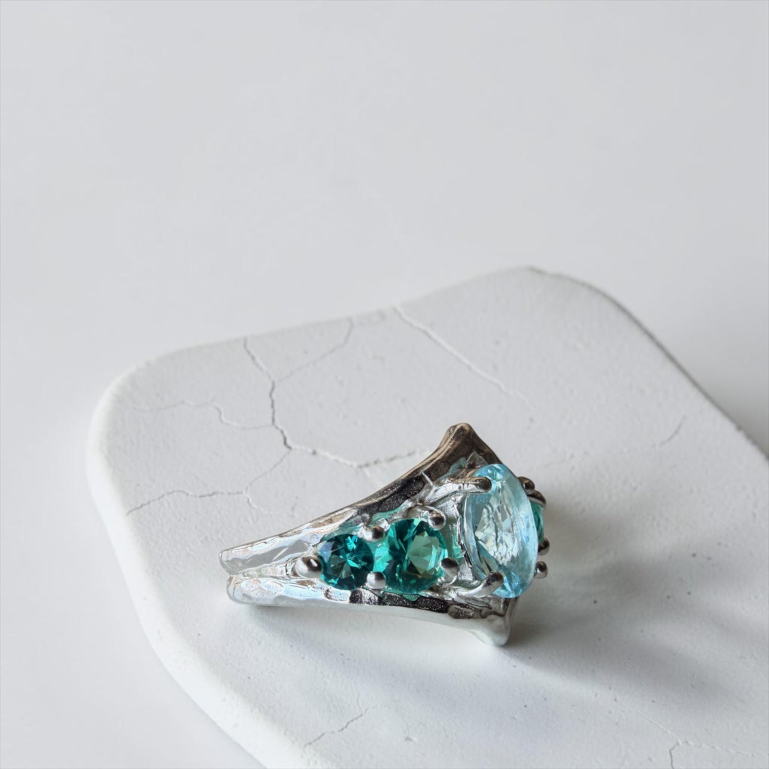Anillo Narciso