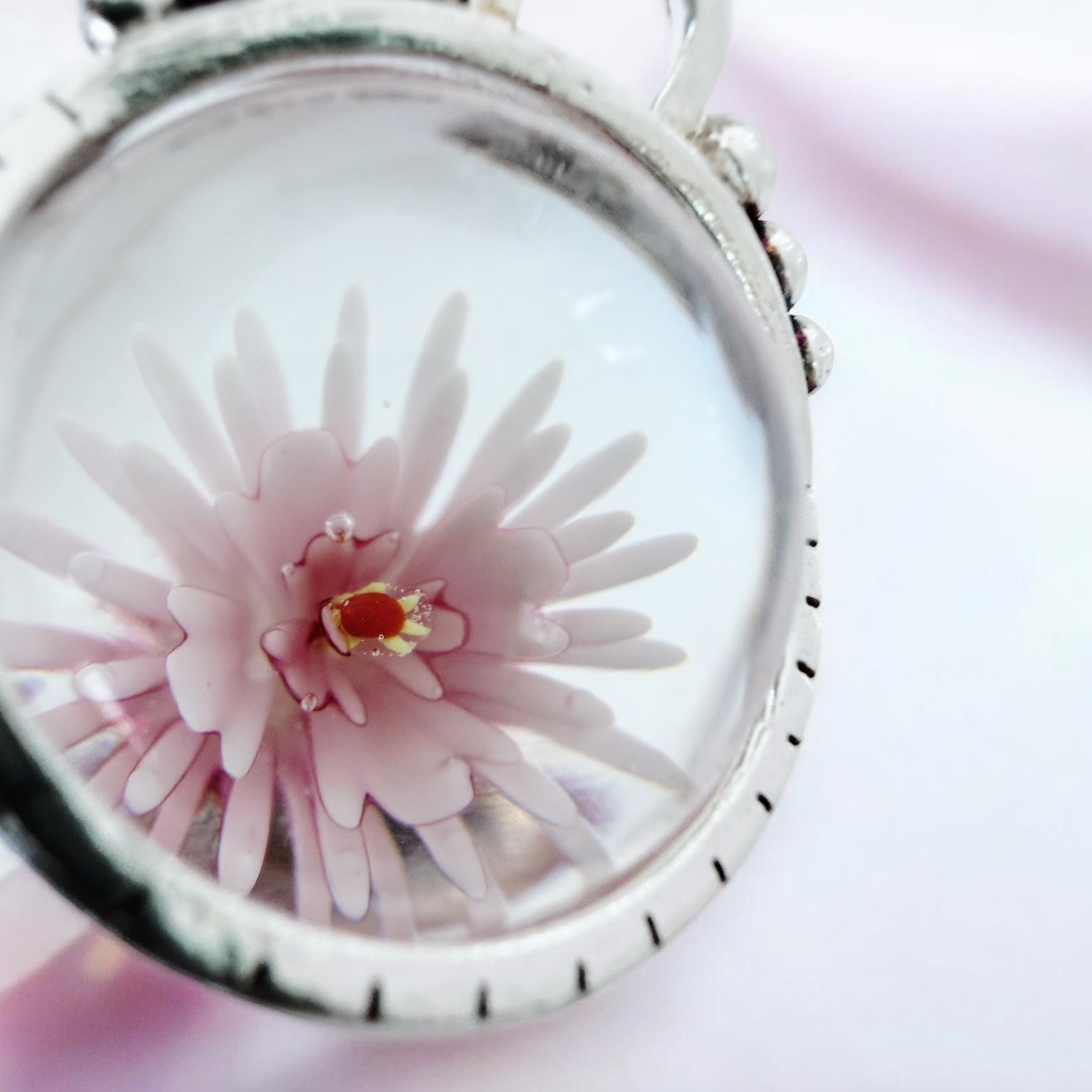 Colgante Halo XL - Cápsula Flor