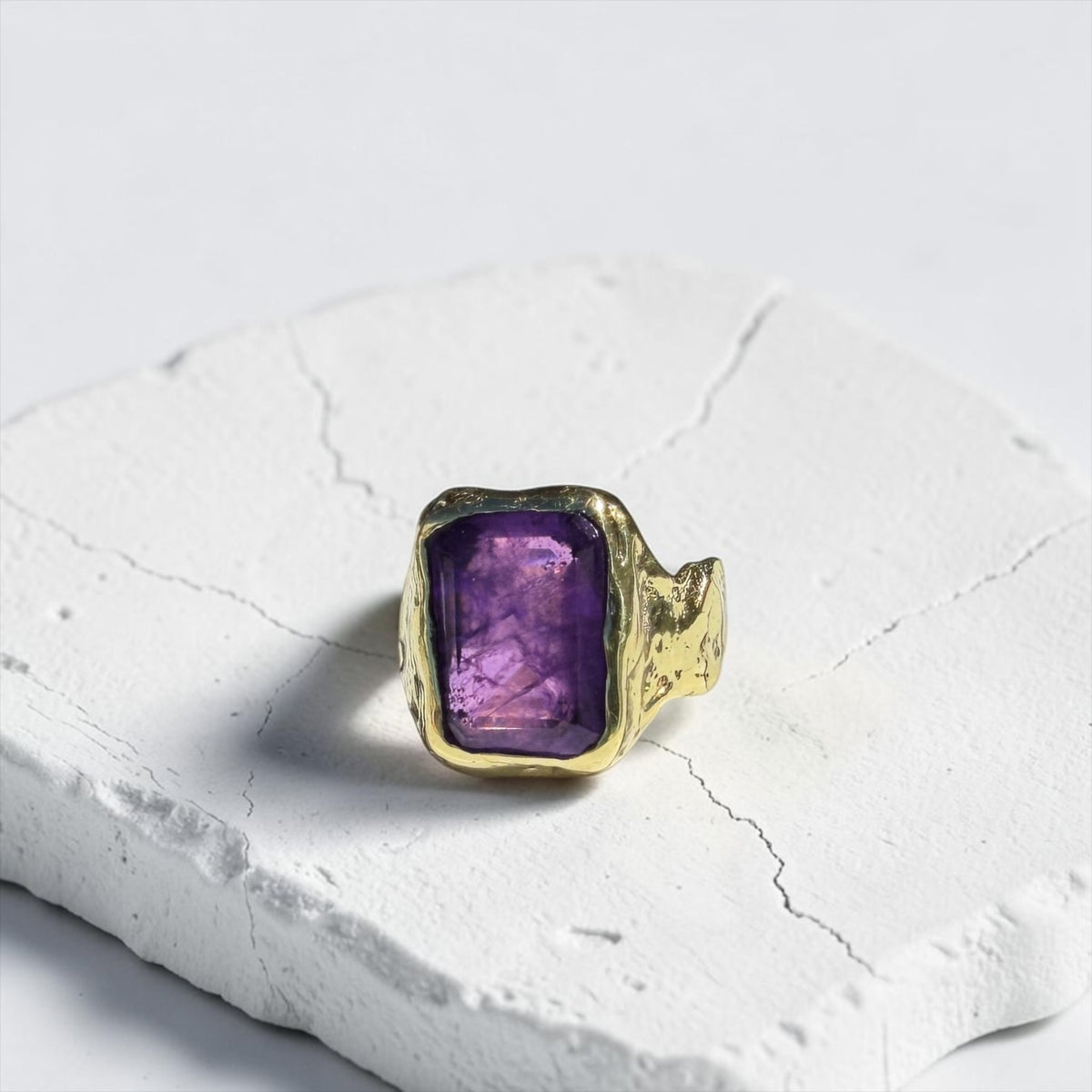 Anillo El Monarca Bronce - Amatista