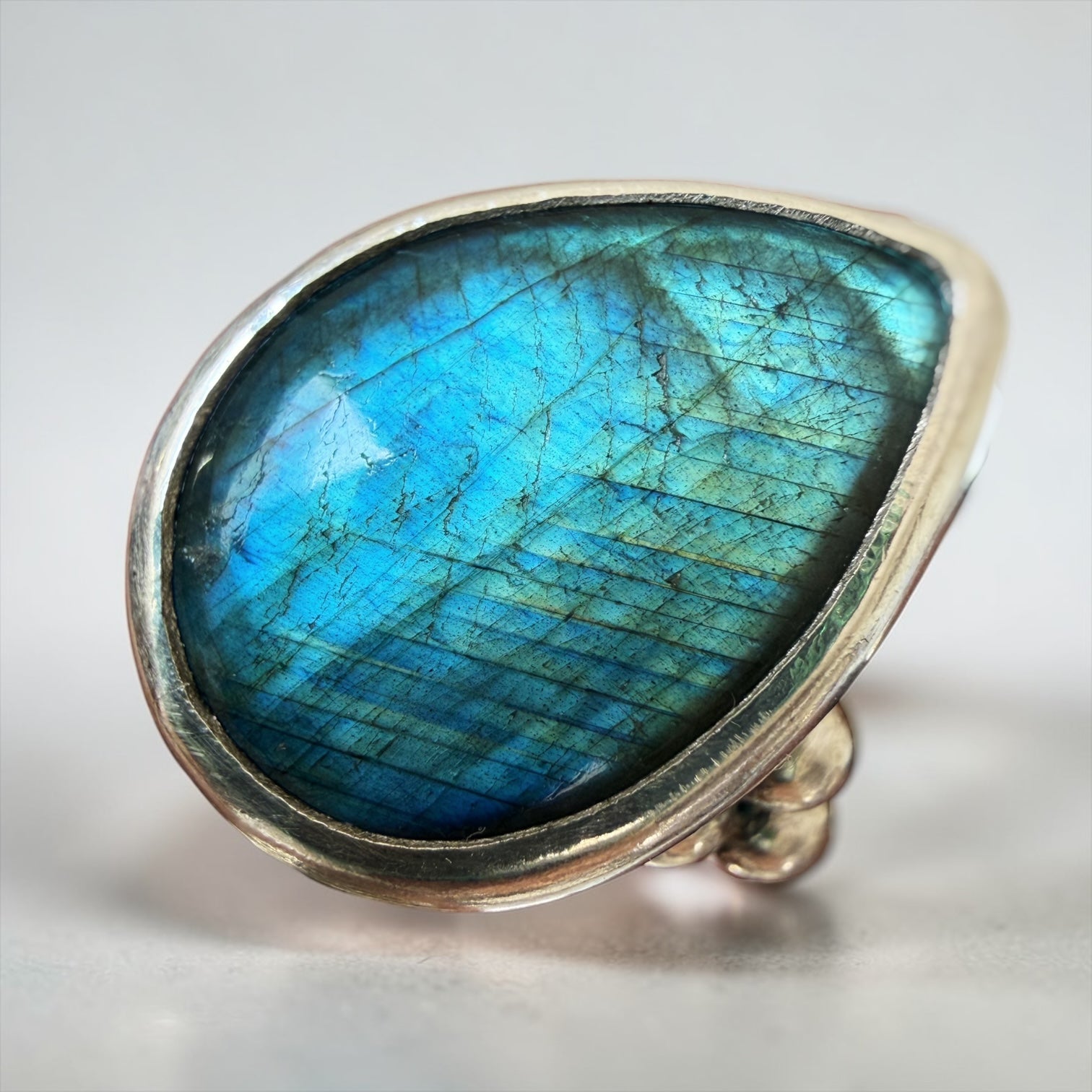 Anillo Lauri Labradorita