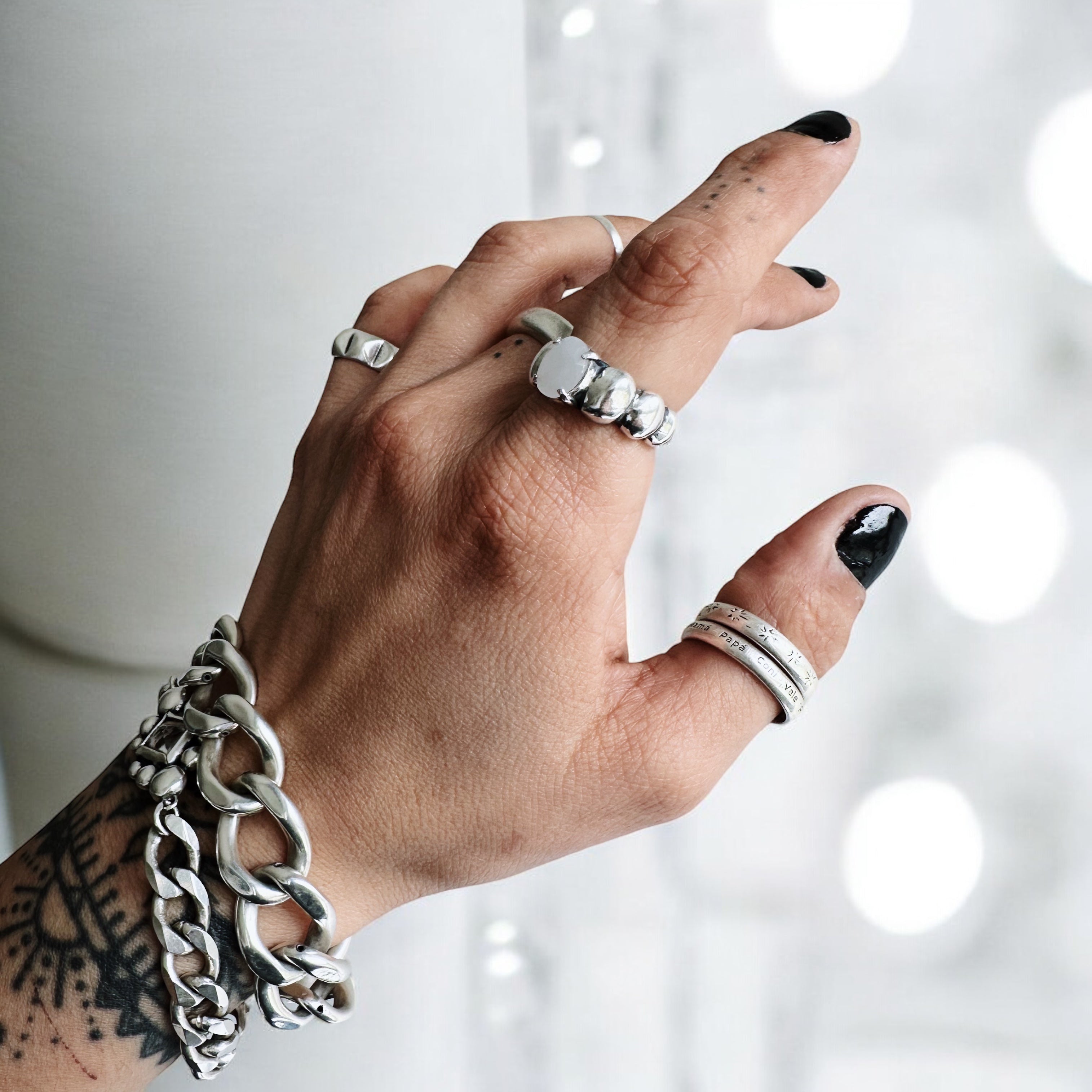 Anillo Matilda