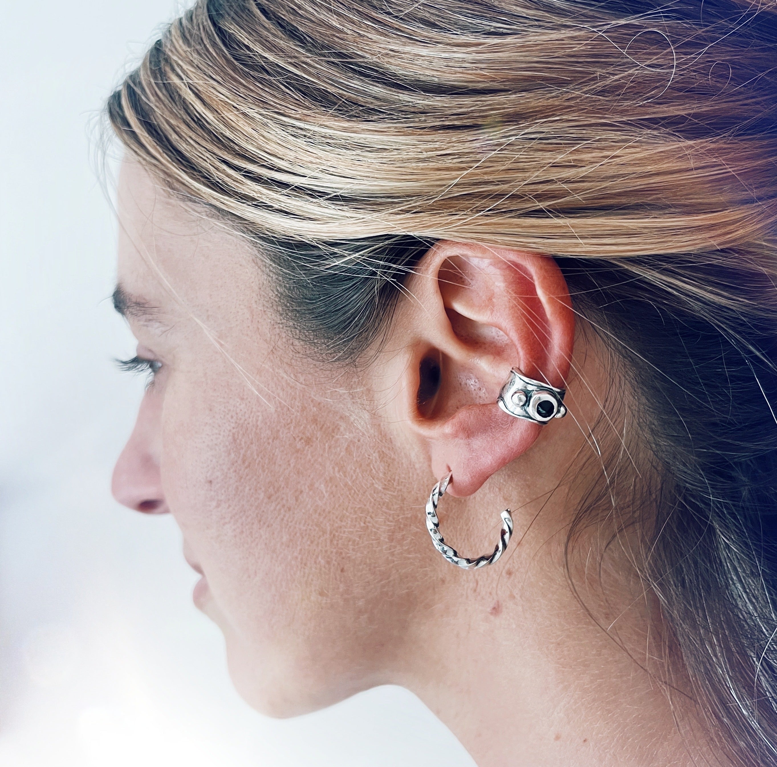 Ear Cuff Waves - Varias piedras