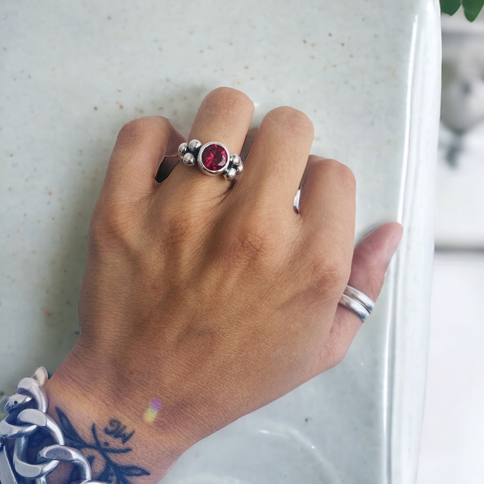 Anillo Elisa Simple - Rubi
