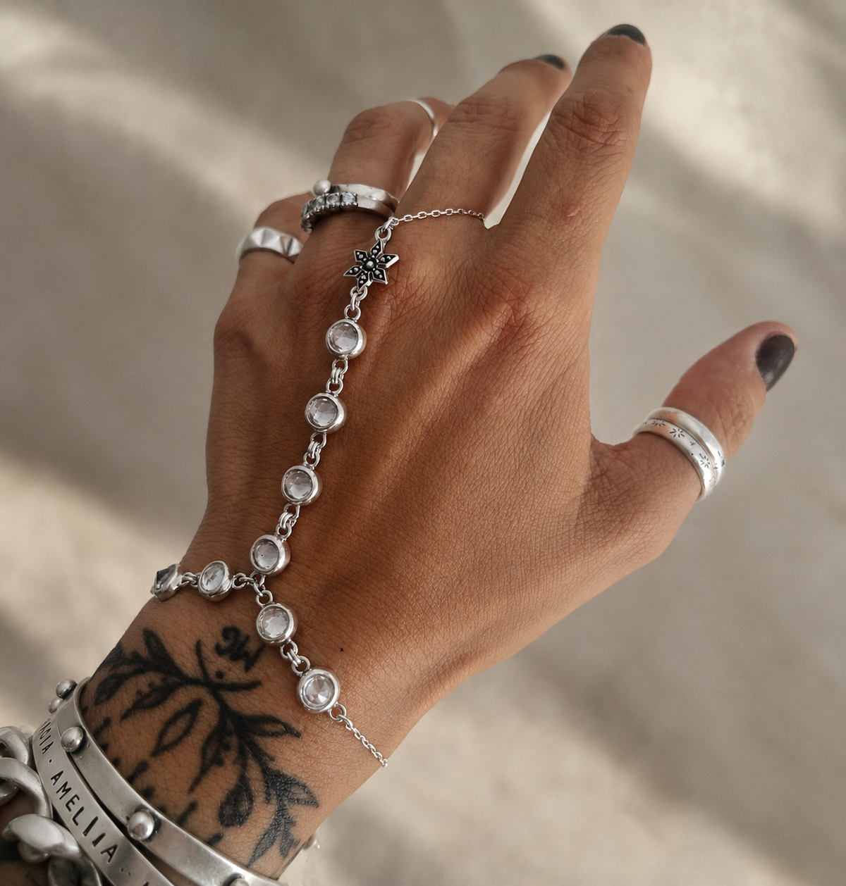 Hand Chain Alisha - PREVENTA