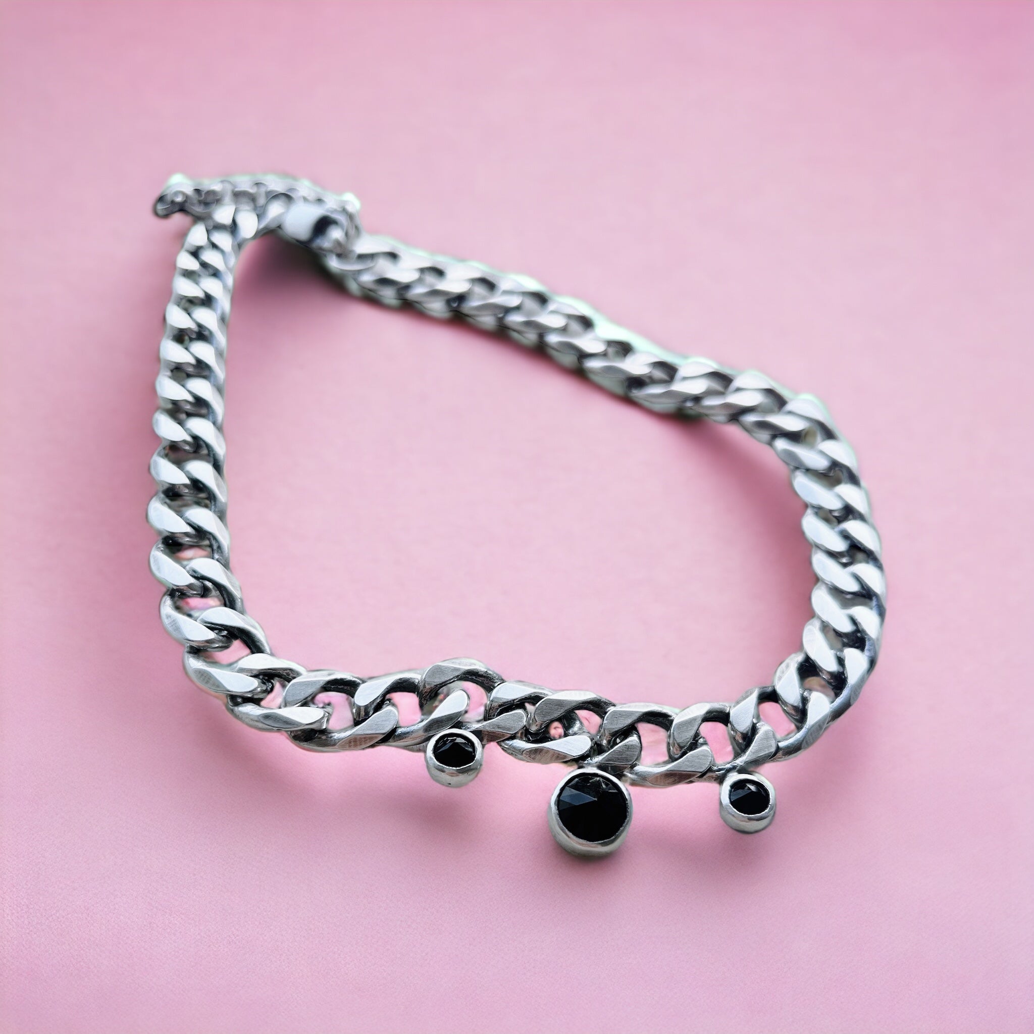 Choker Brooke Onix