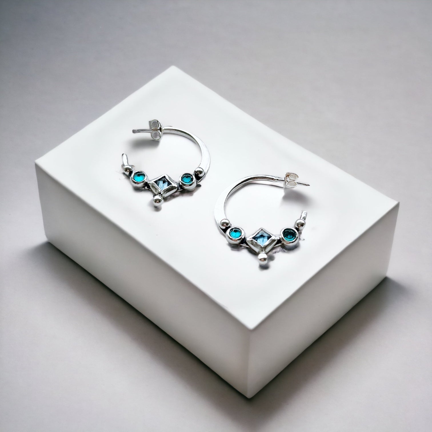 Aros Mini Rosalía Topacios - PREVENTA
