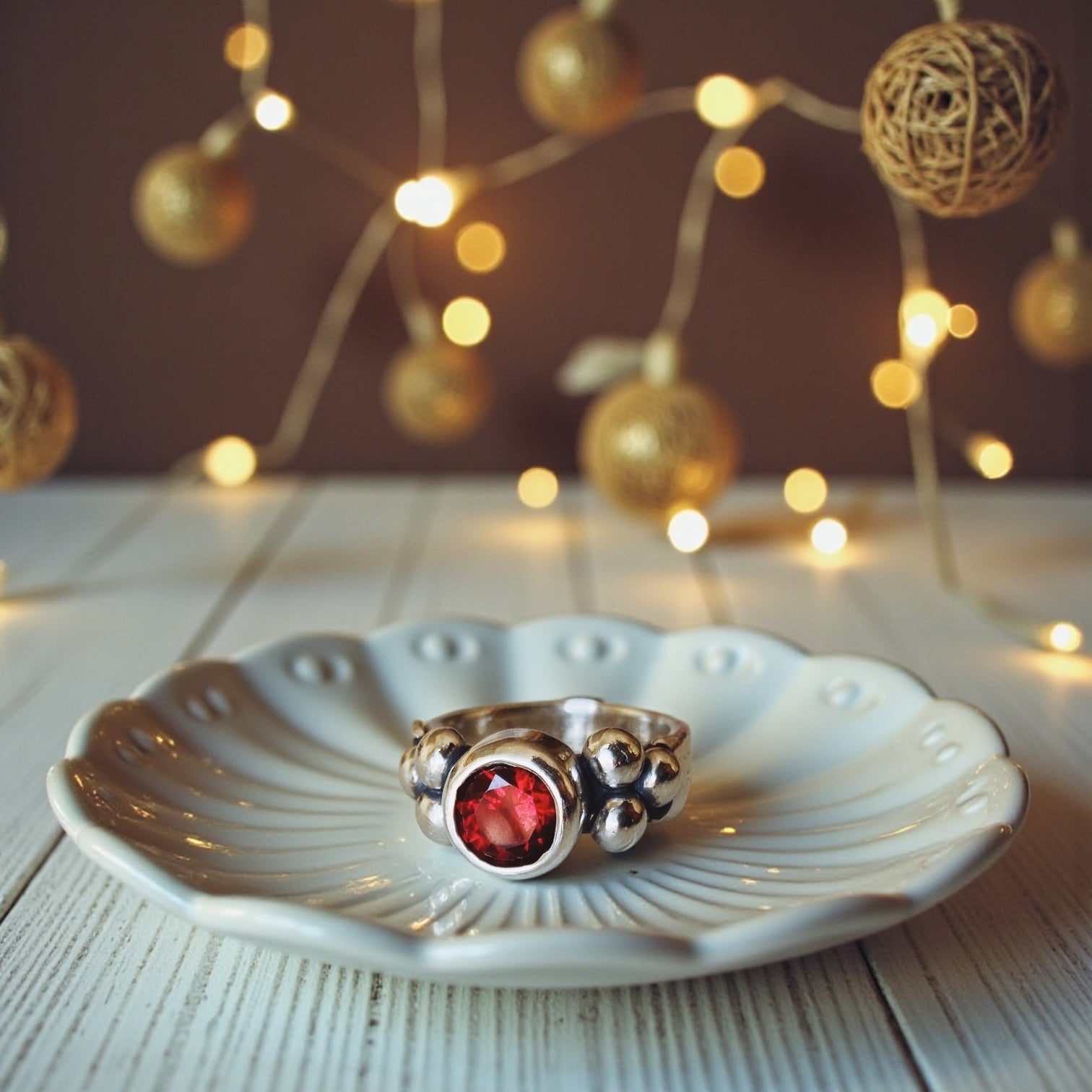 Anillo Elisa Lunar Rubi