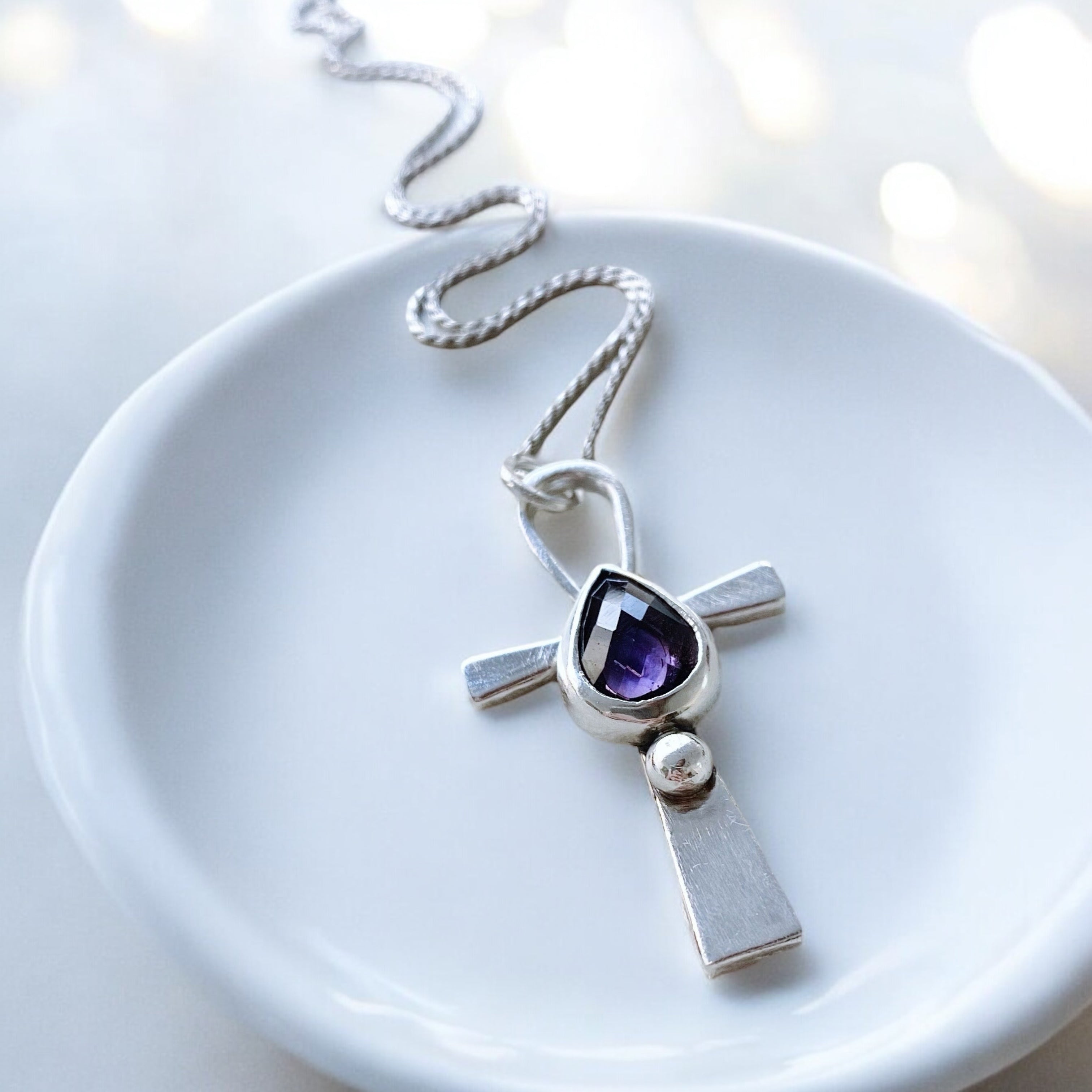 Colgante Cruz Ankh / Gota Amatista