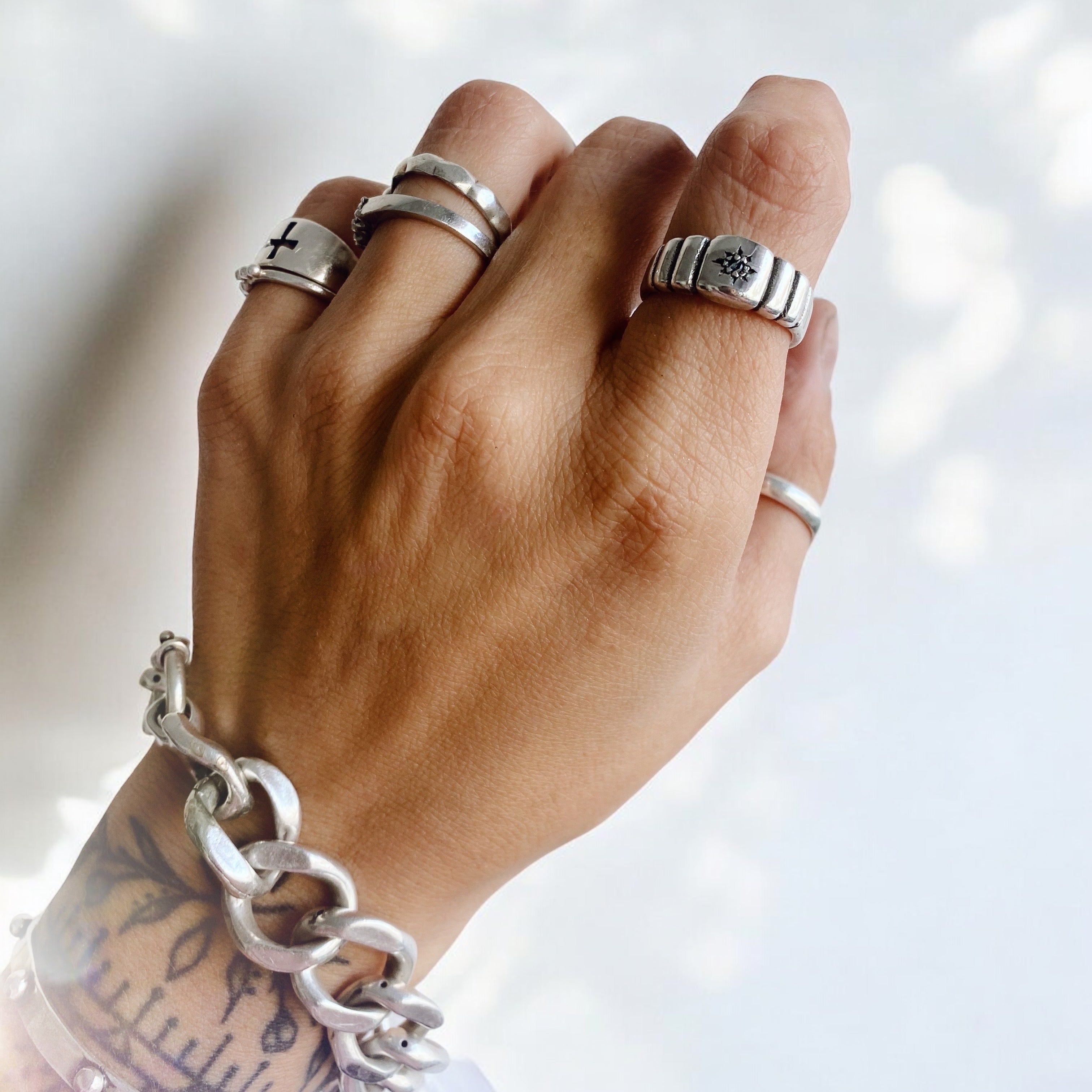 Anillo Empire