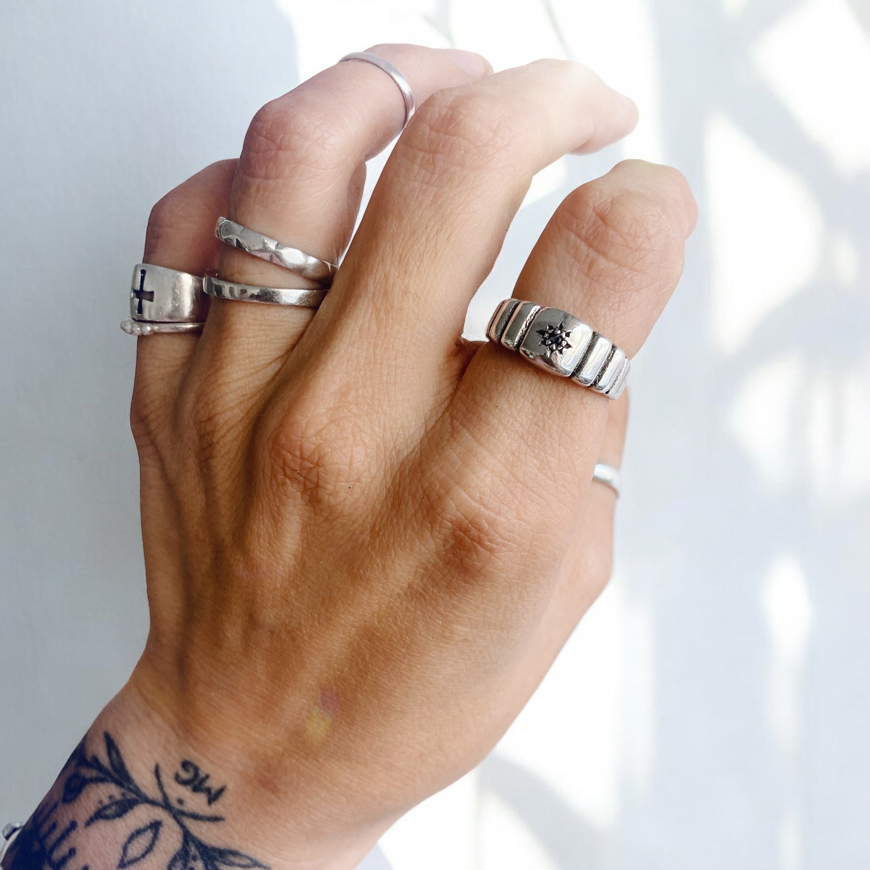 Anillo Empire