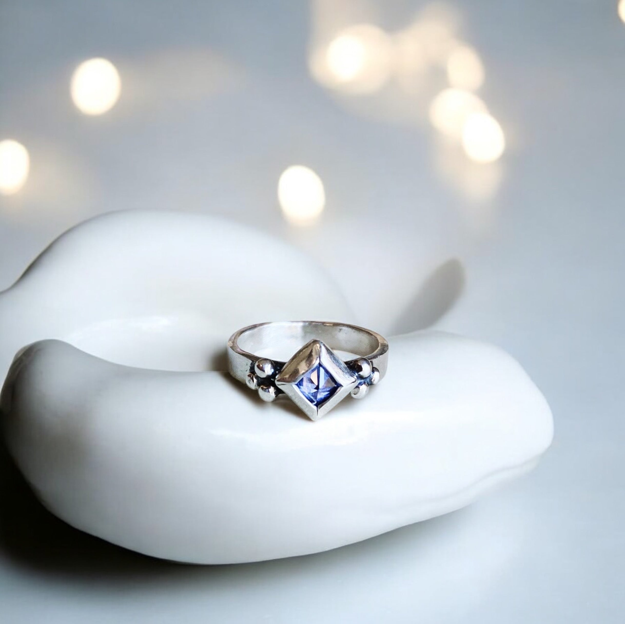 Anillo Elisa Rombito + piedra a elección
