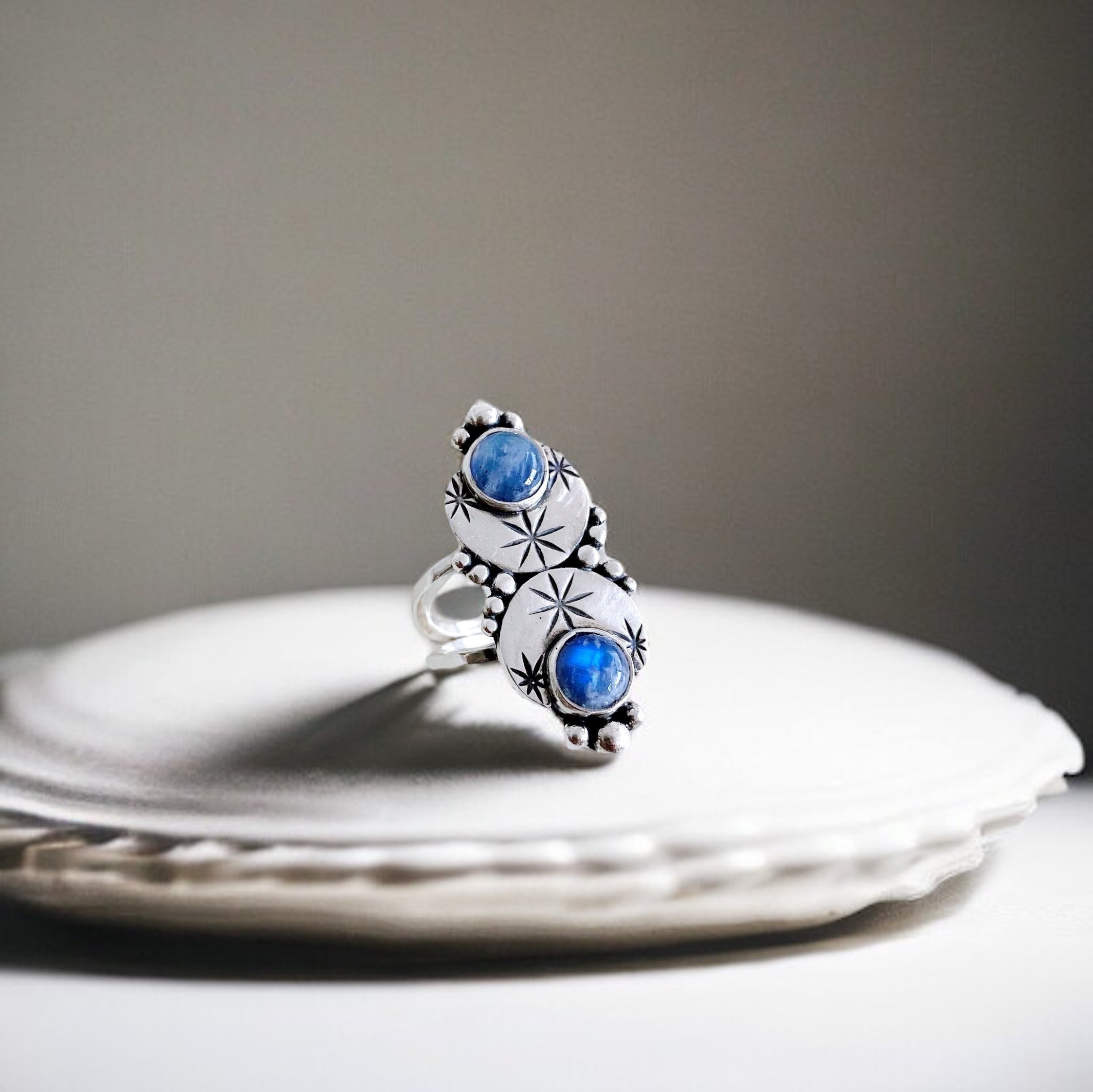 Anillo Janis + piedra a elección