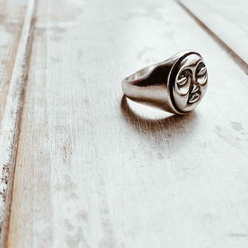 Anillo Sello Moonface