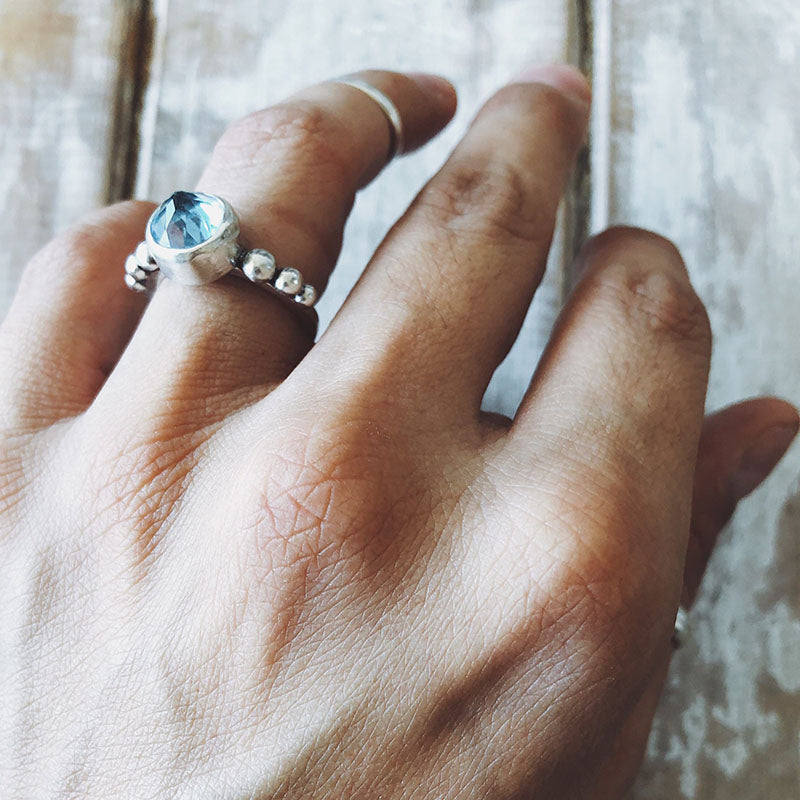 Anillo Flo Spike / PIEDRA A ELECCION