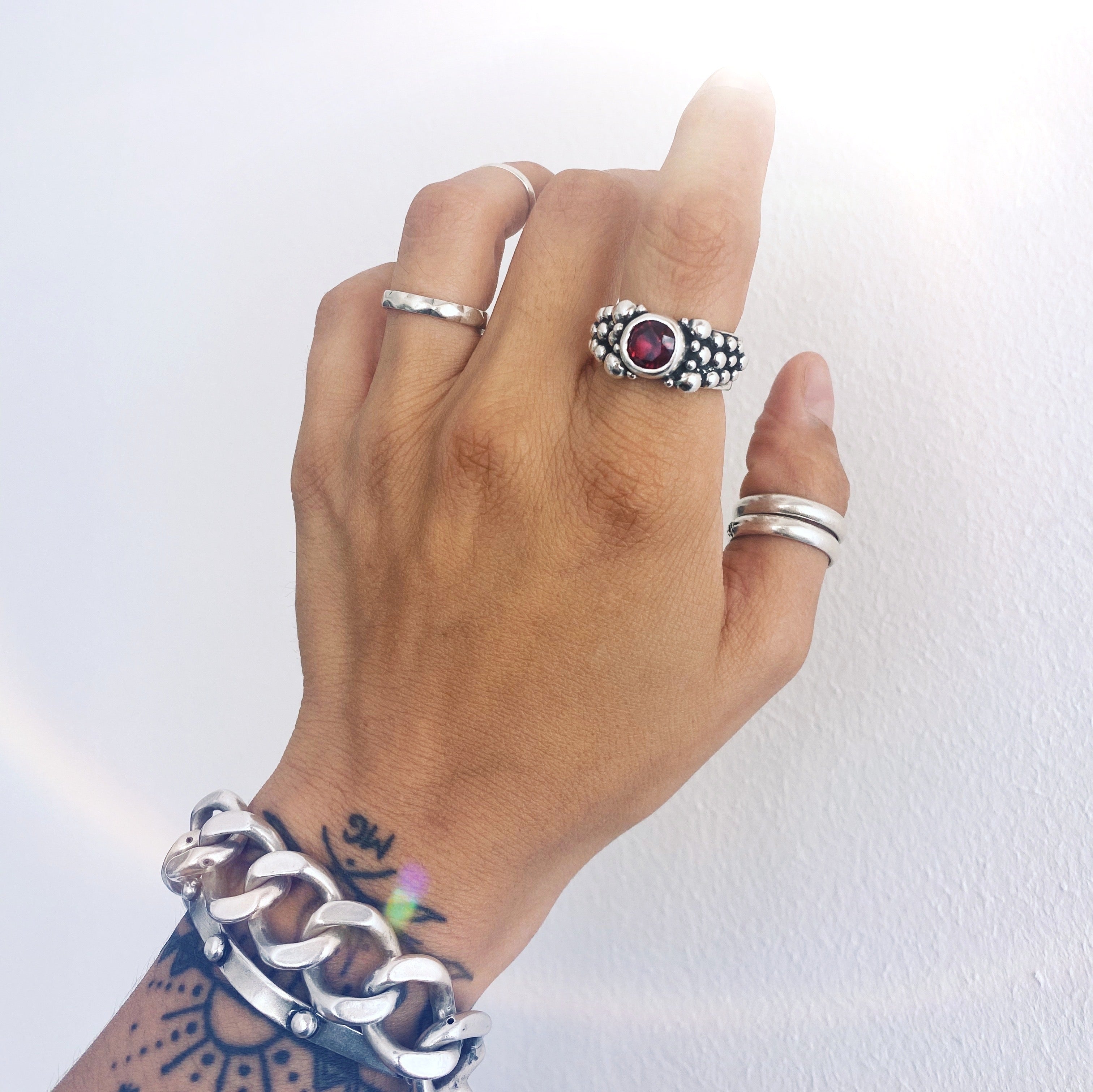 Anillo Empelotado Ruby