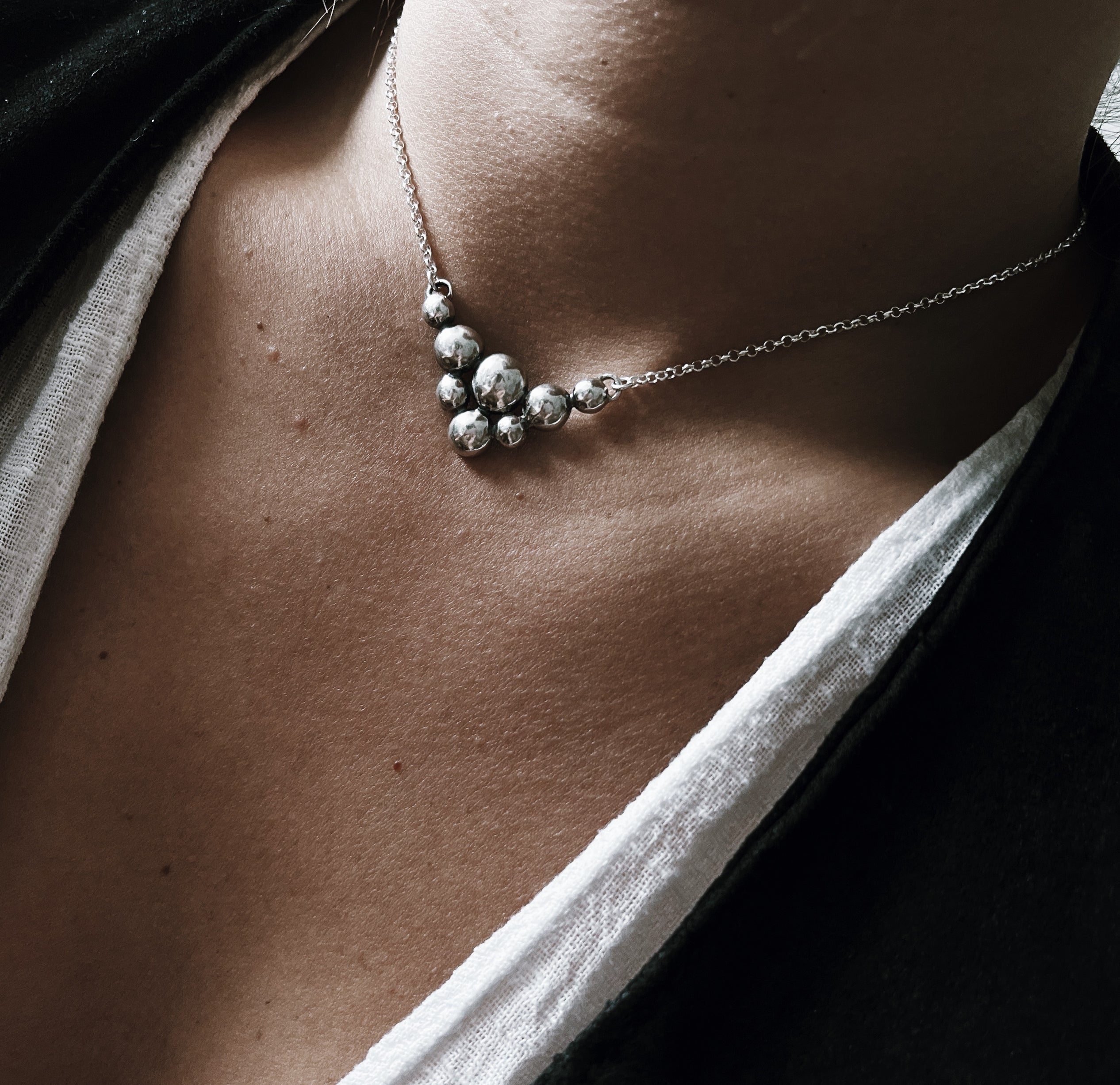 Collar Macizo Triangulo & diamante