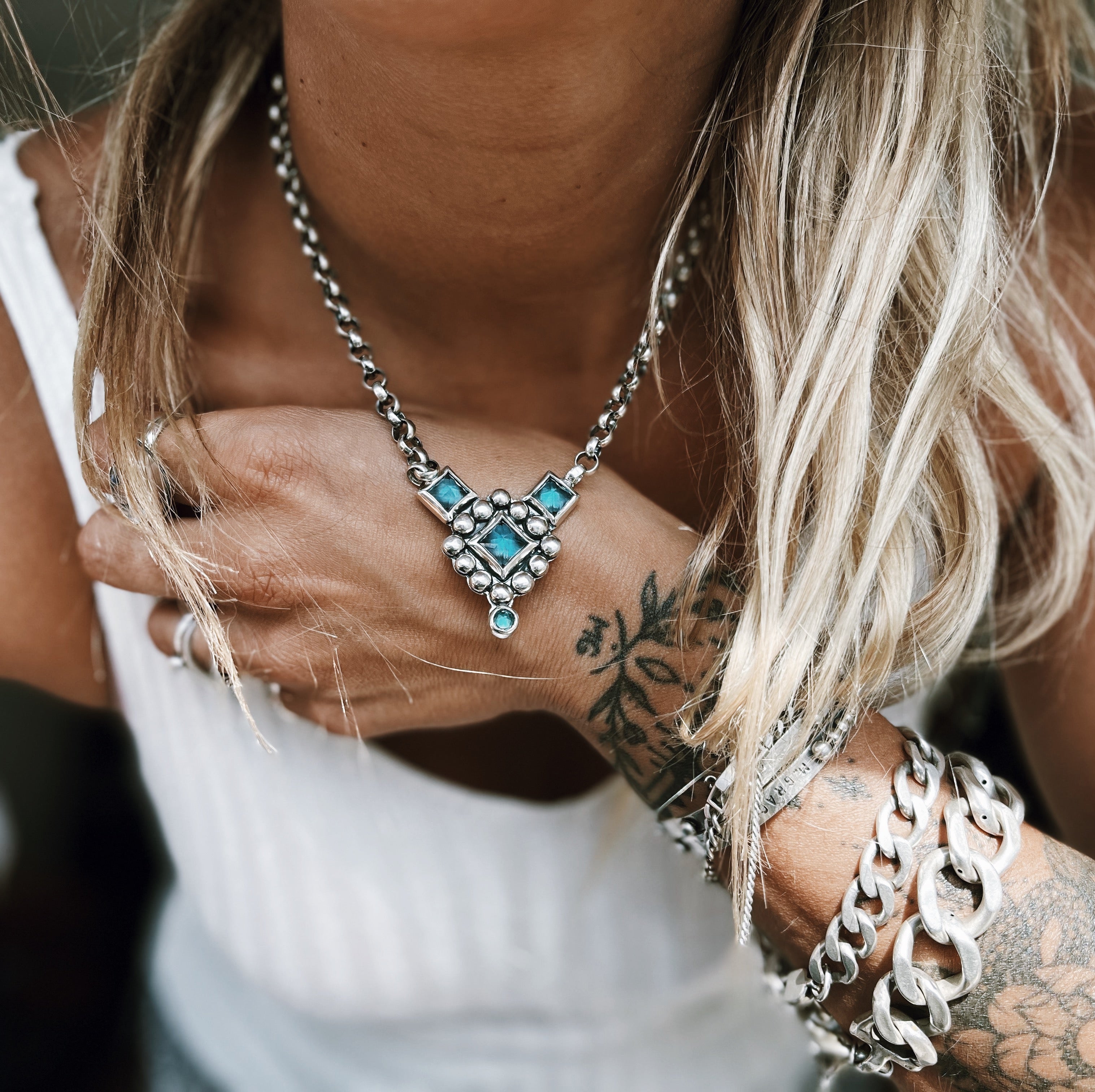 Collar Joyce- Topacio London - PREVENTA