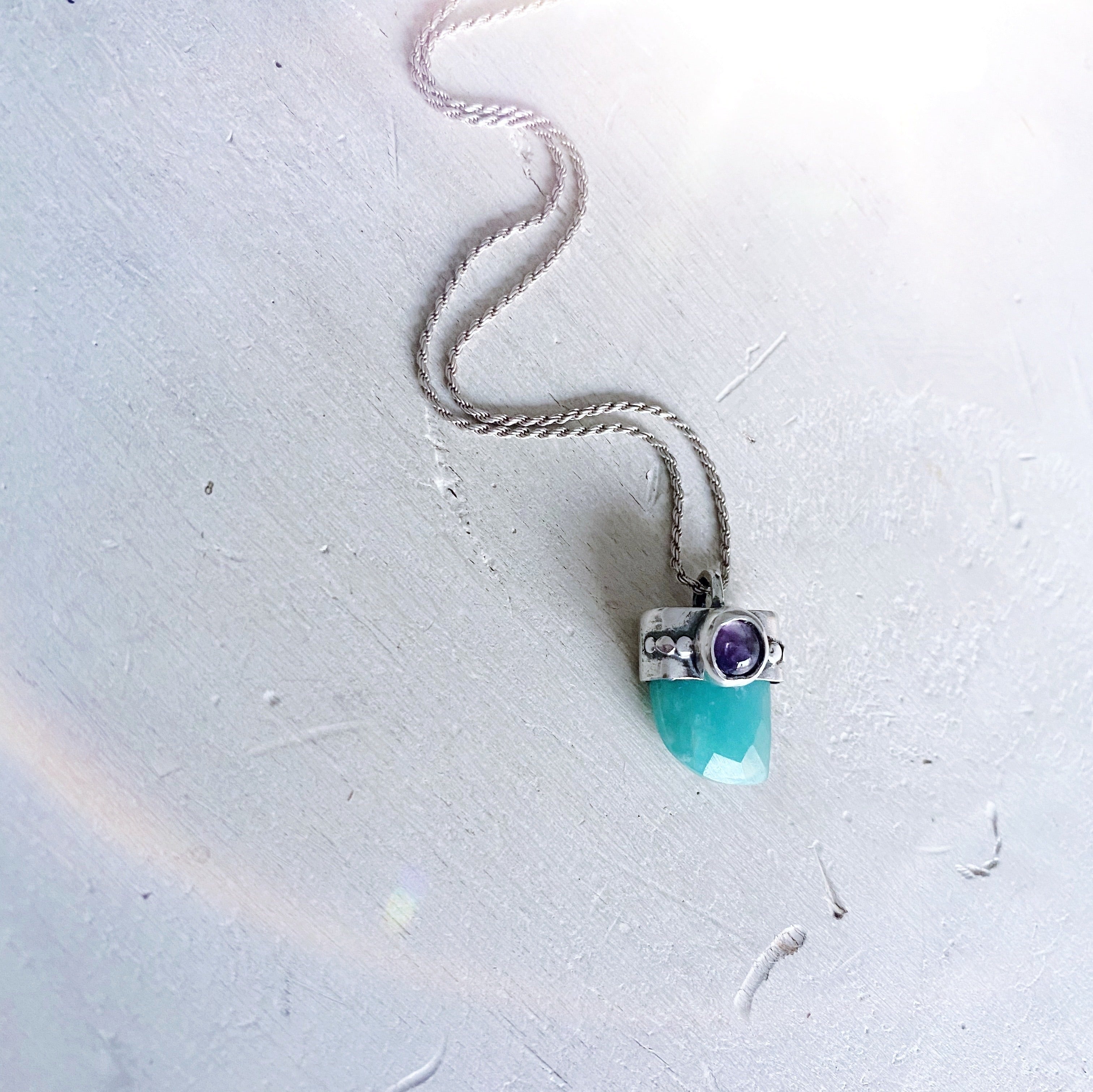 Colgante Cuerno Stone Amatista “M” + Piedra a elección