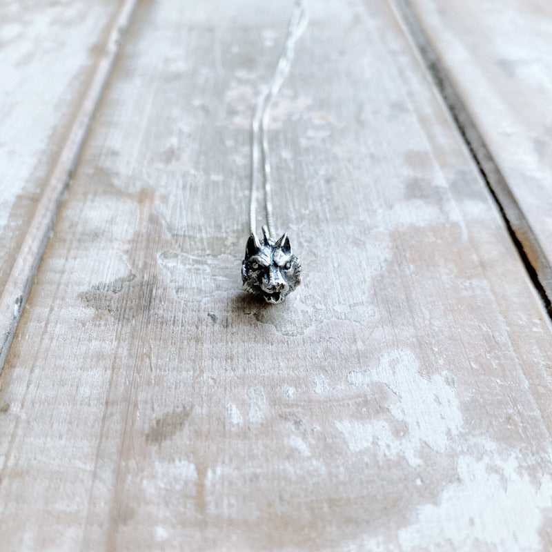 Collar Mujer Loba Mini