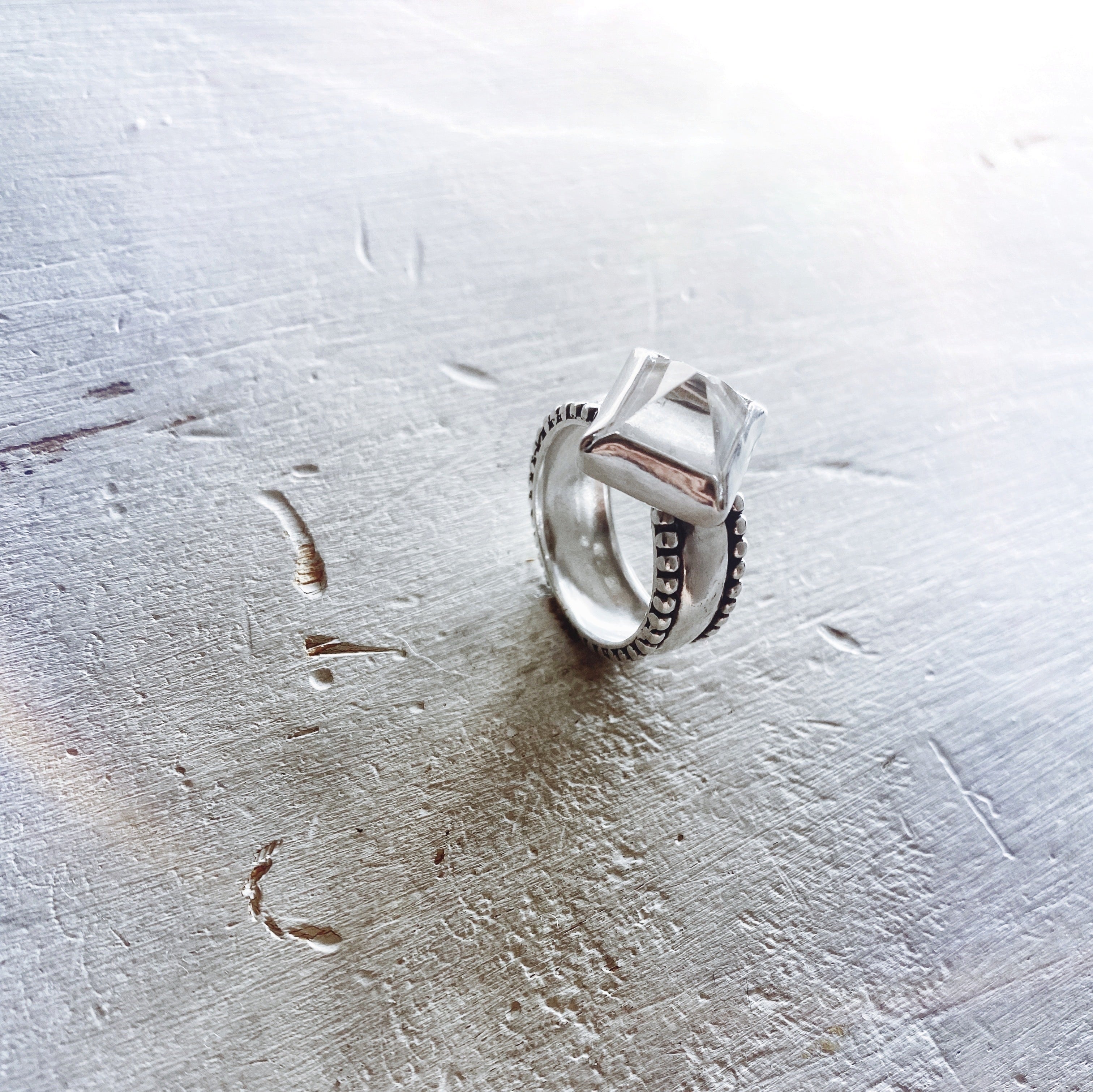 Anillo Giza Cuarzo