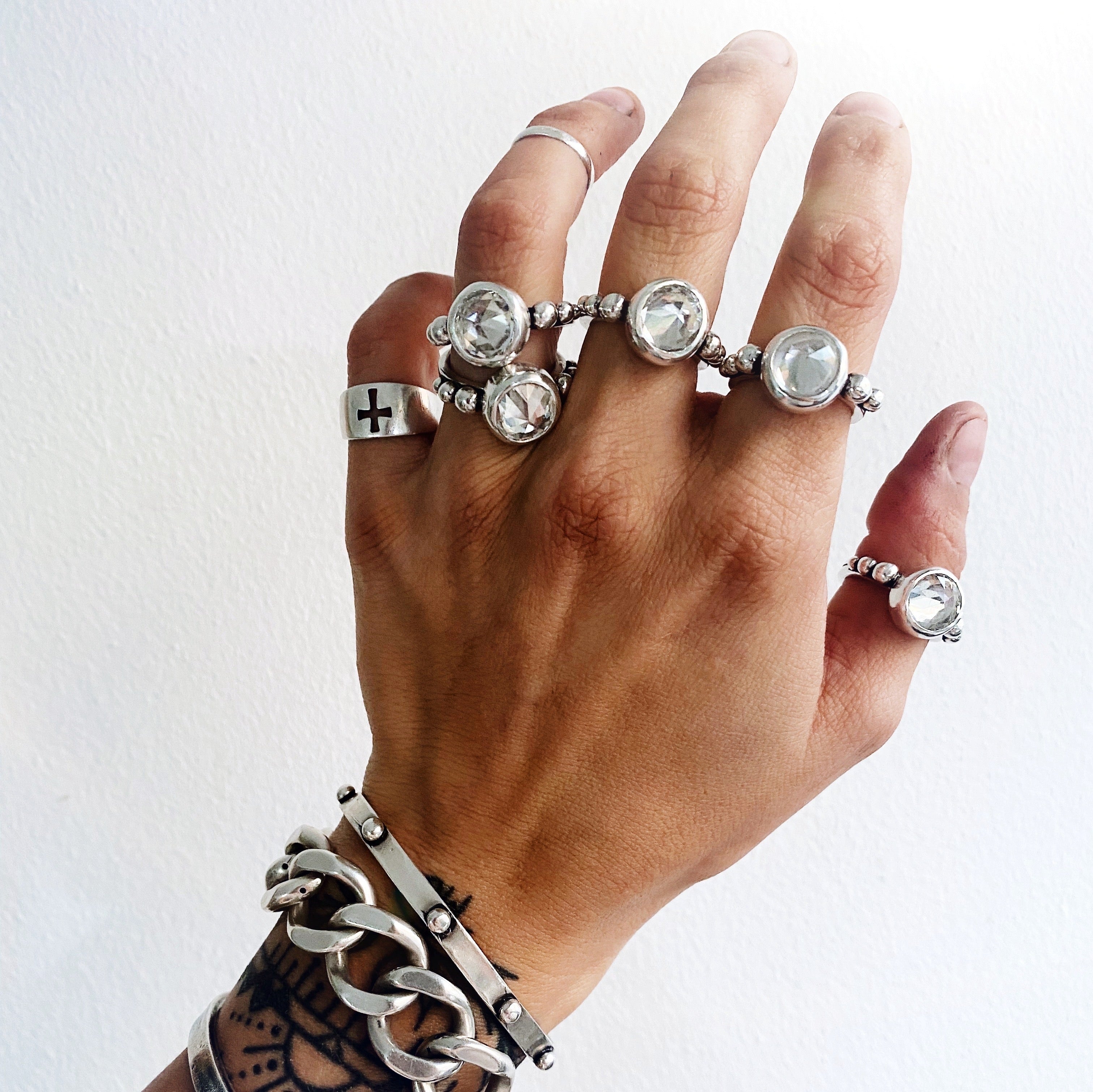 Anillo Flo Spike Doble Argolla Topacio Blanco - PREVENTA