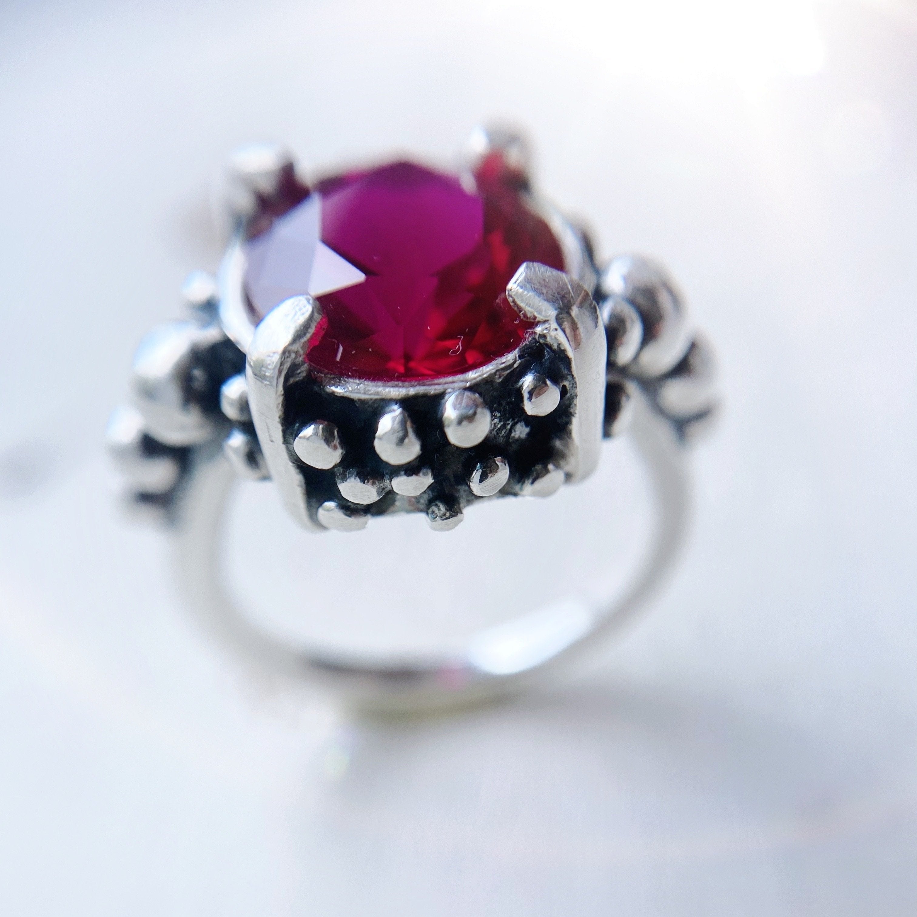 Anillo Leontina + Piedra a elección