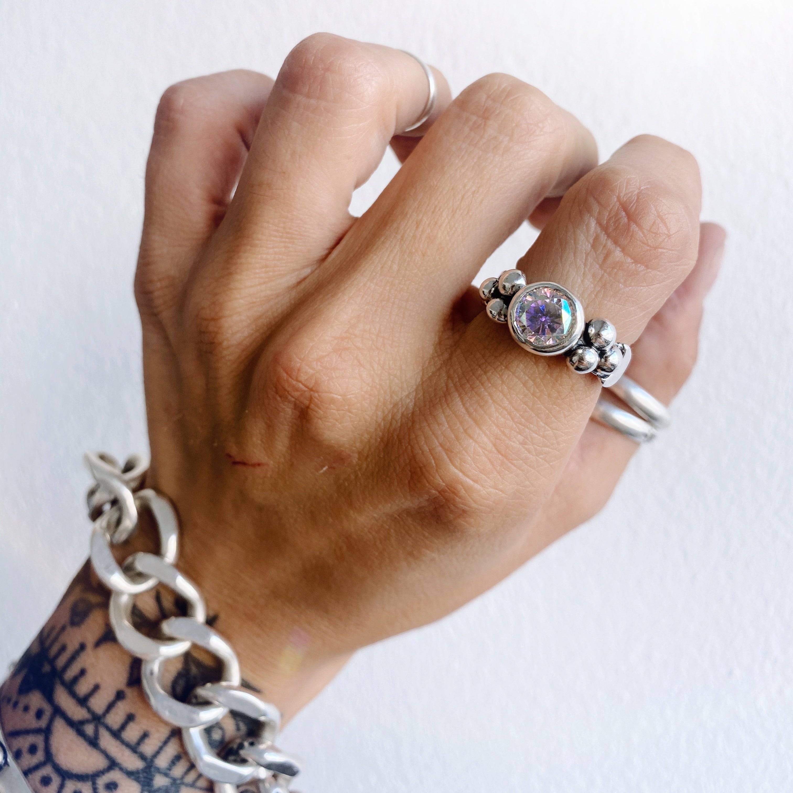 Anillo Elisa Lunar Cristal Aurora