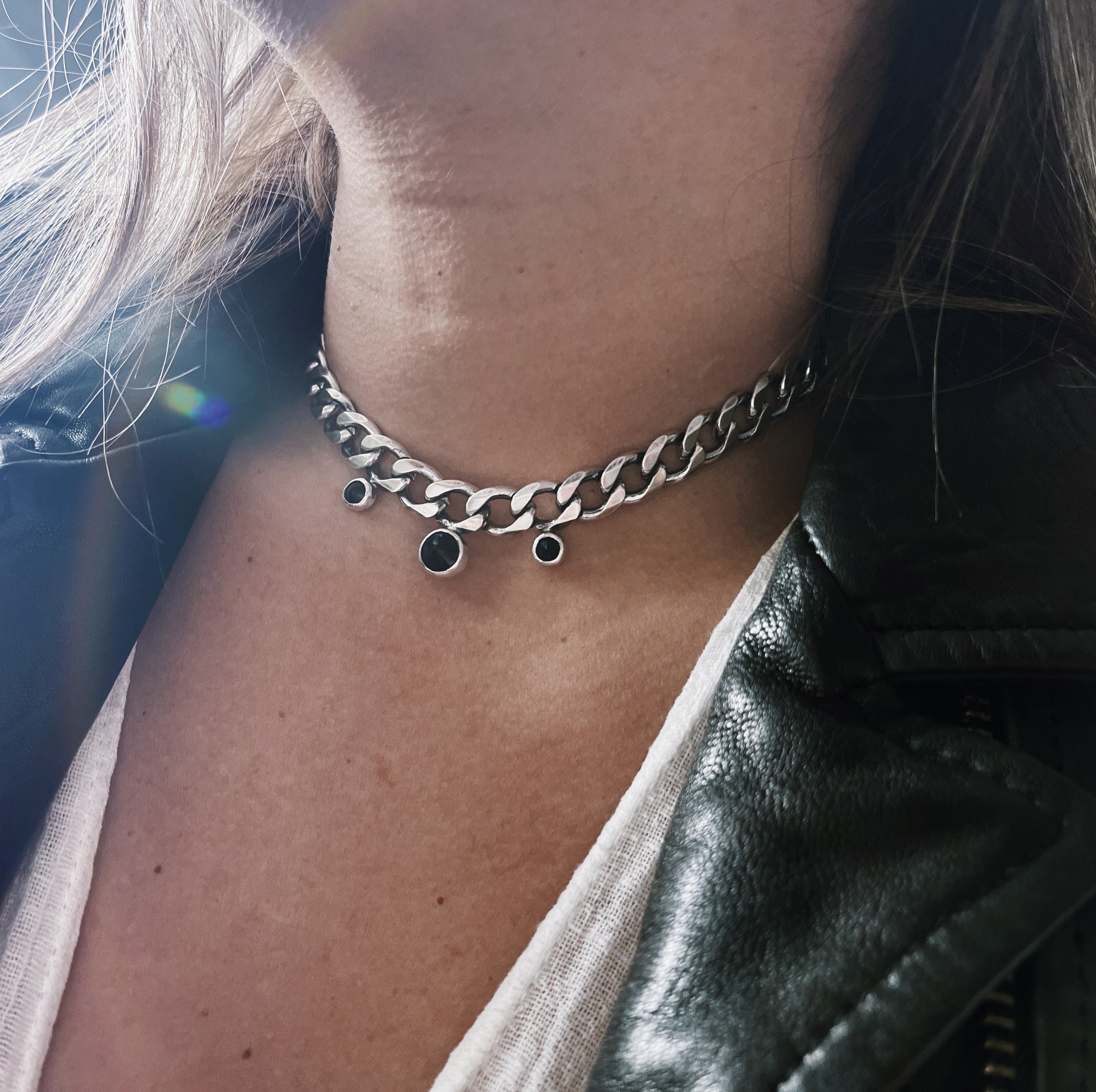 Choker Brooke Onix