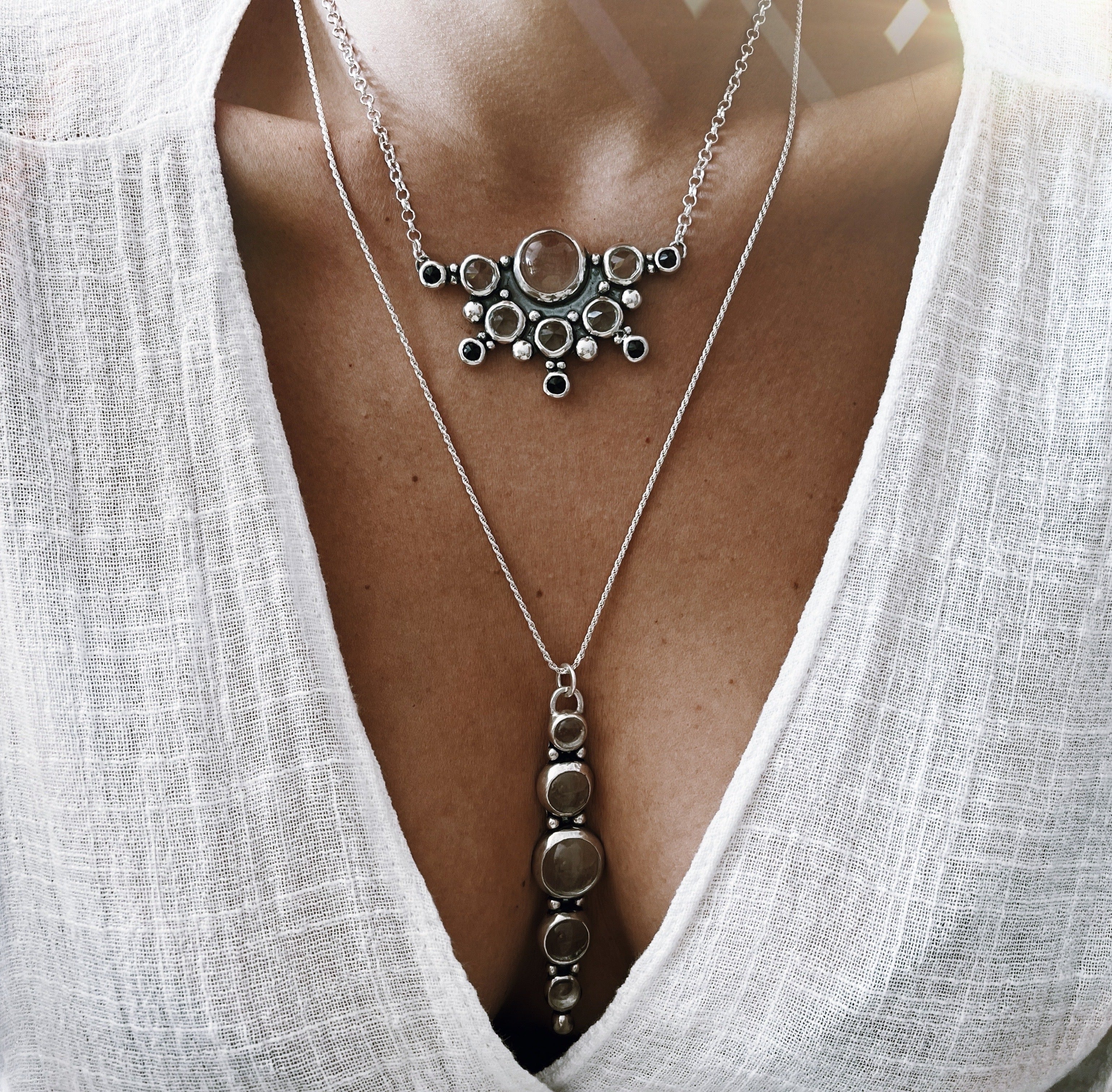 Collar Reina Isabel I - White Spike