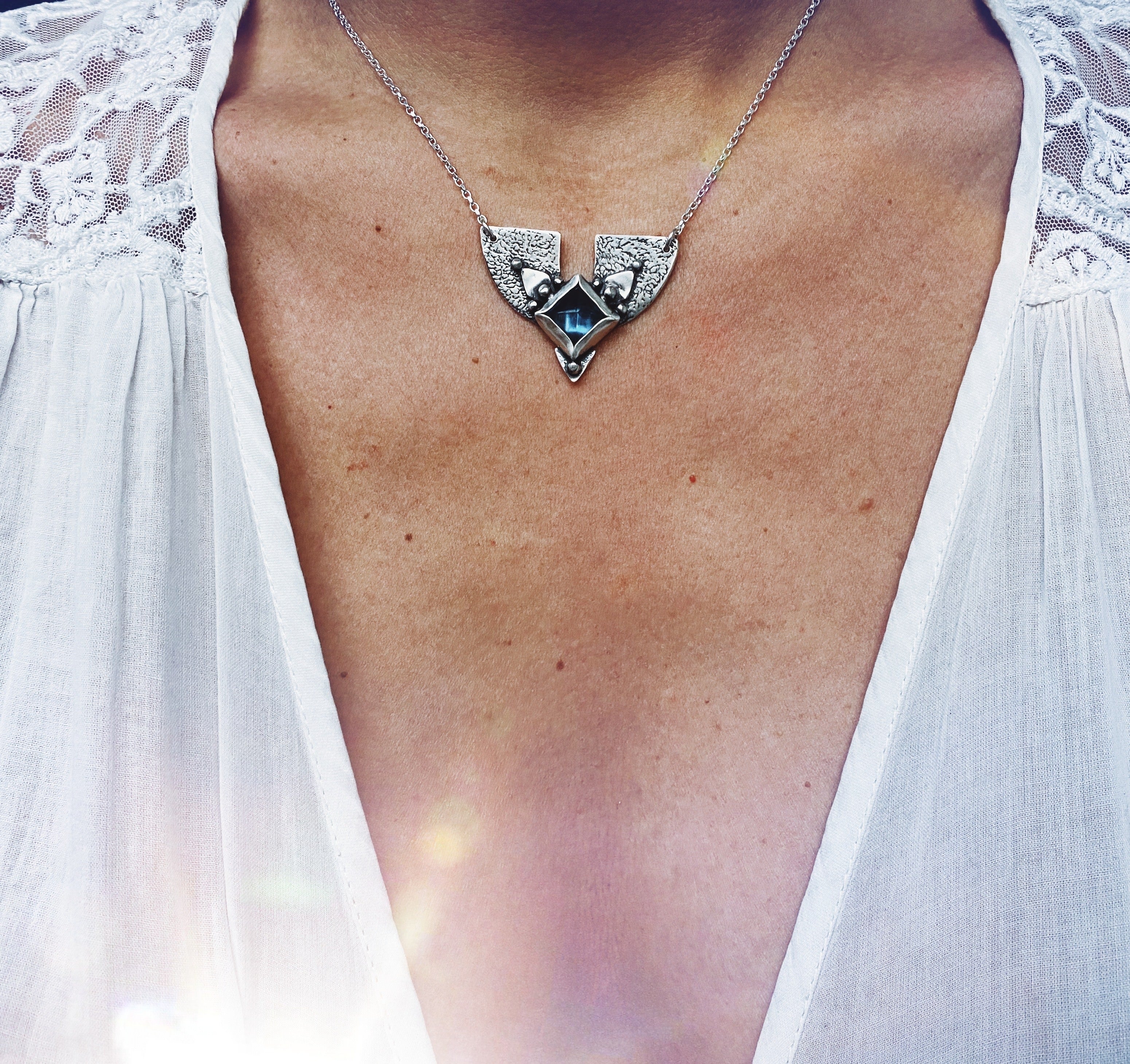 Collar Rabat - Varias Piedras