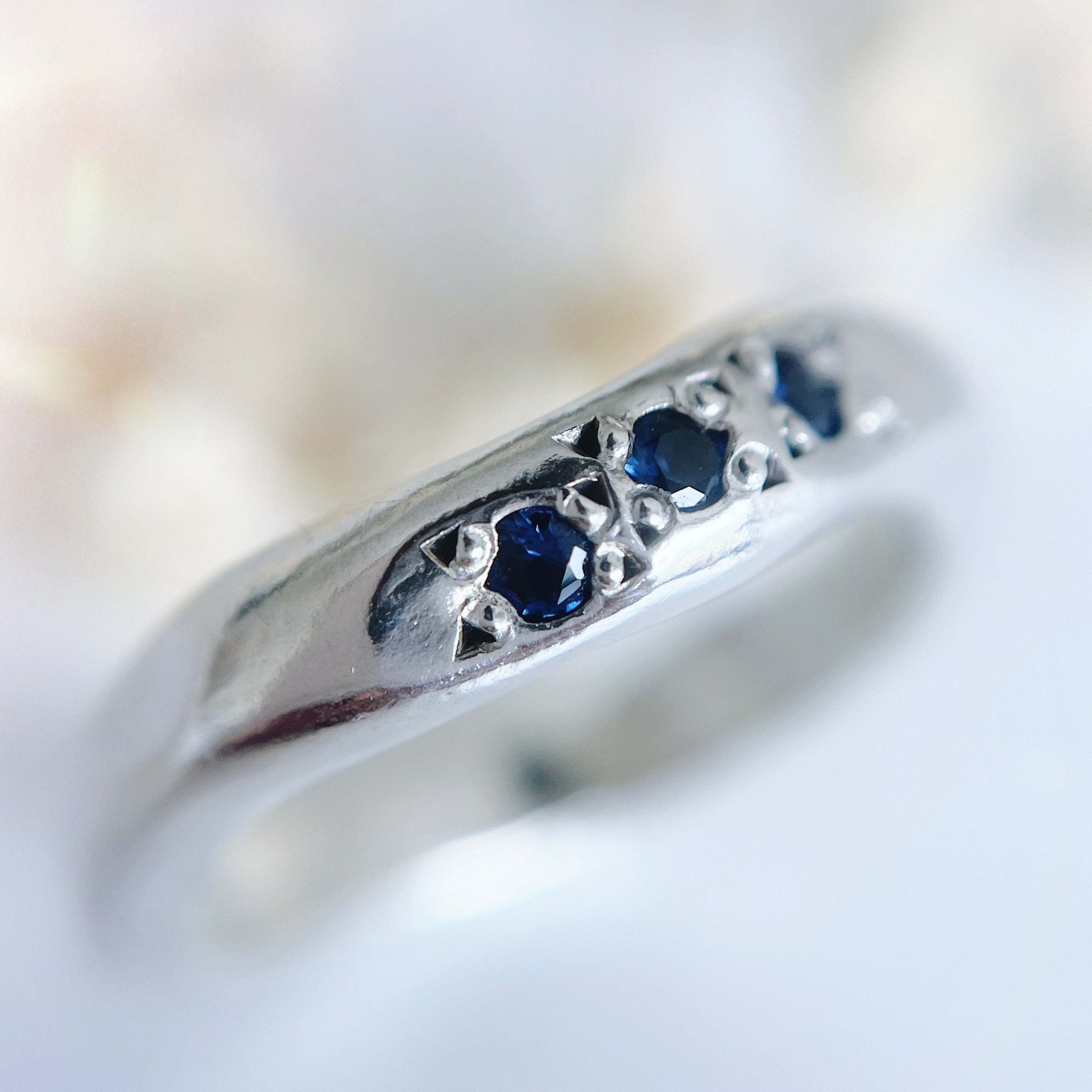 Anillo Alessia