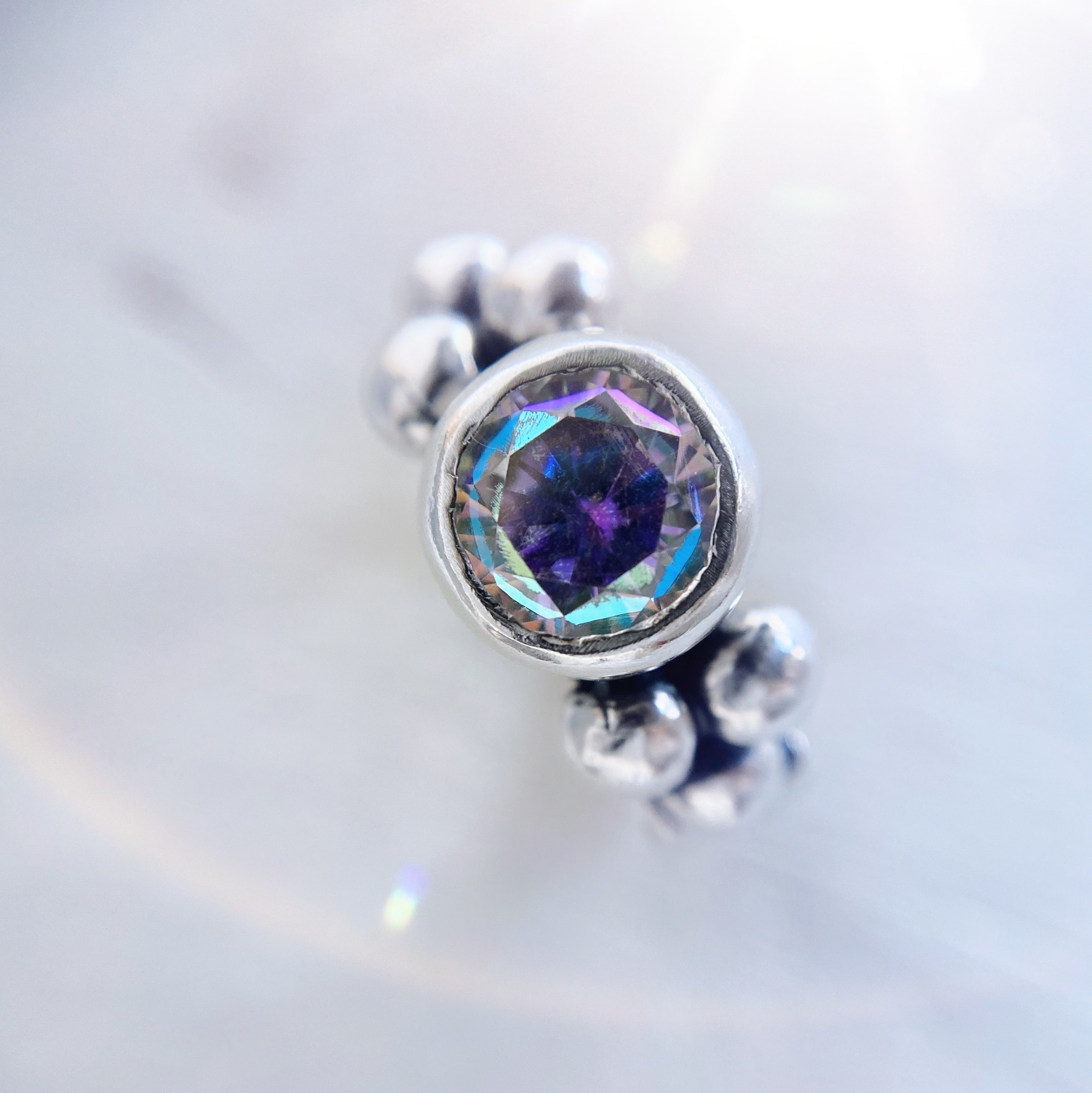 Anillo Elisa Lunar Cristal Aurora