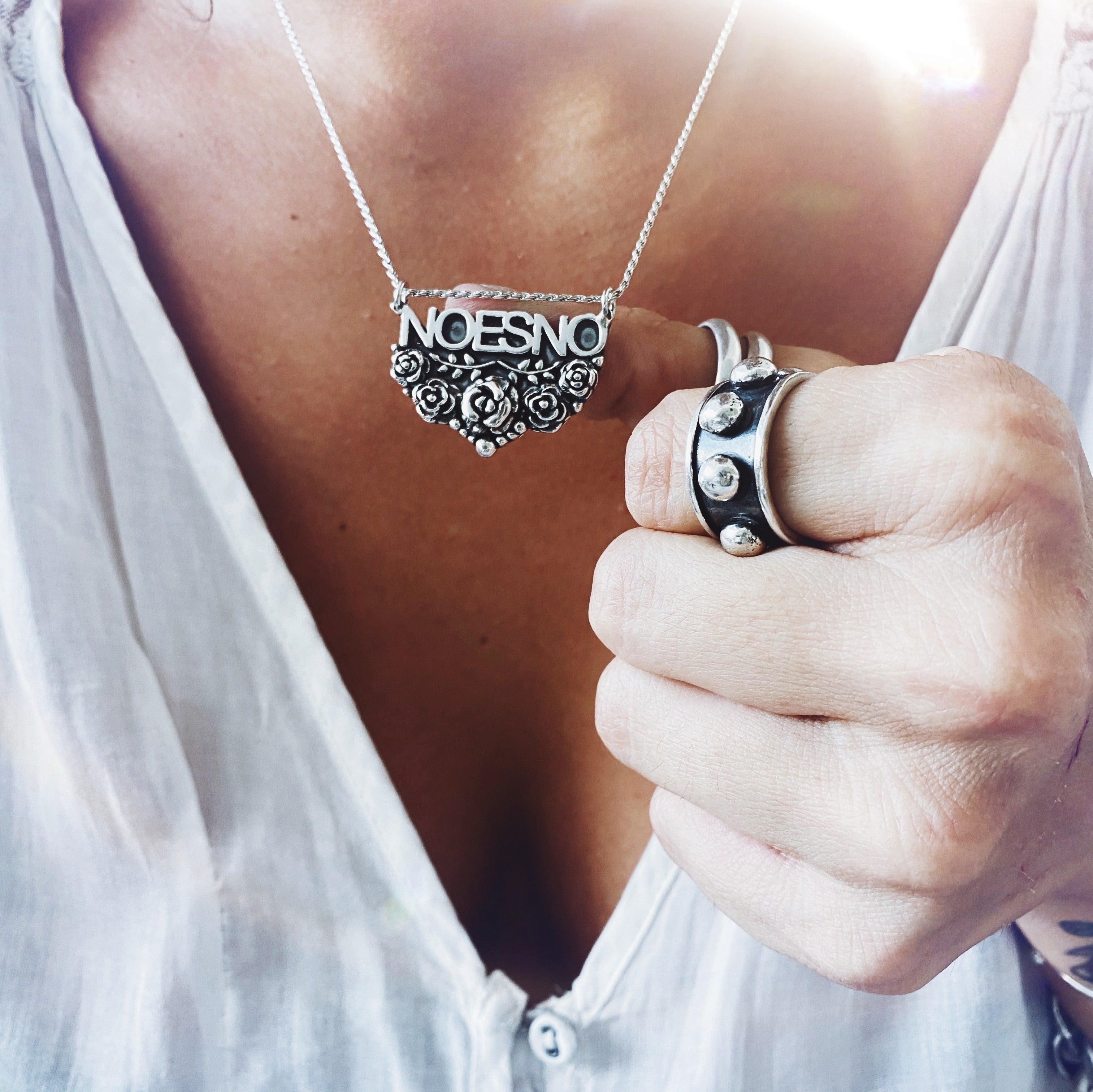Collar 8M “No es No”