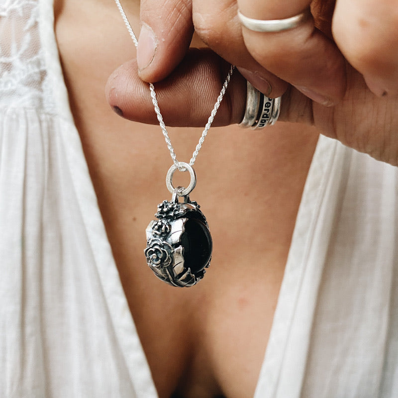 Colgante Halo Persefone Obsidiana