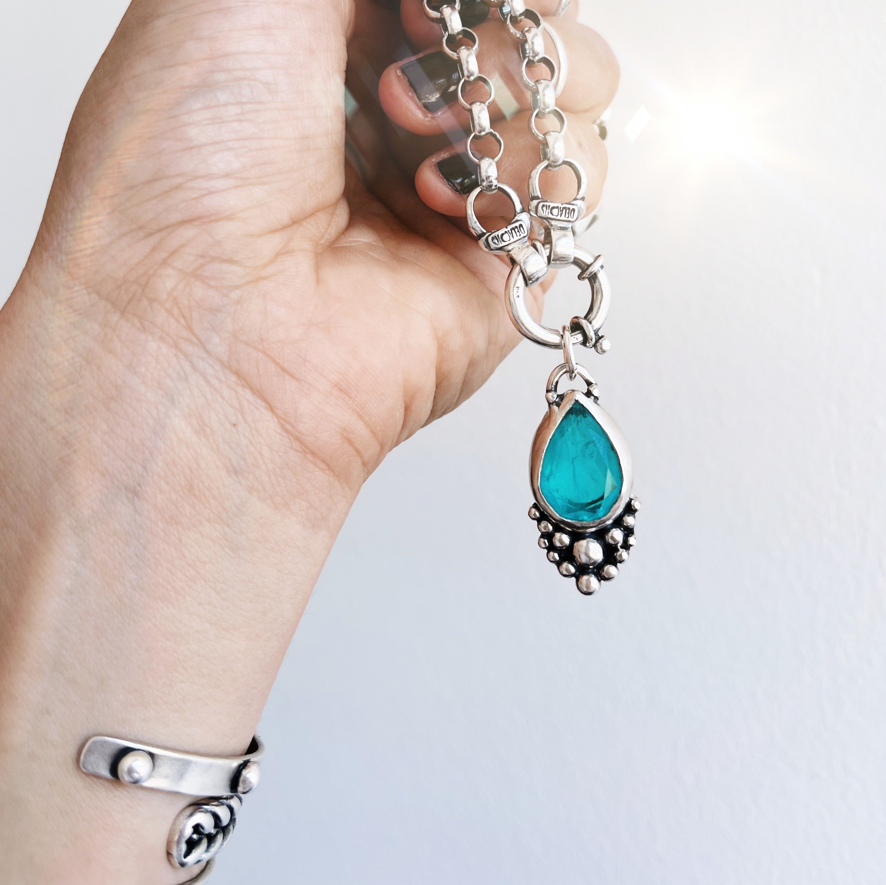 Colgante Mini Gota Empelotada Turmalina Paraiba