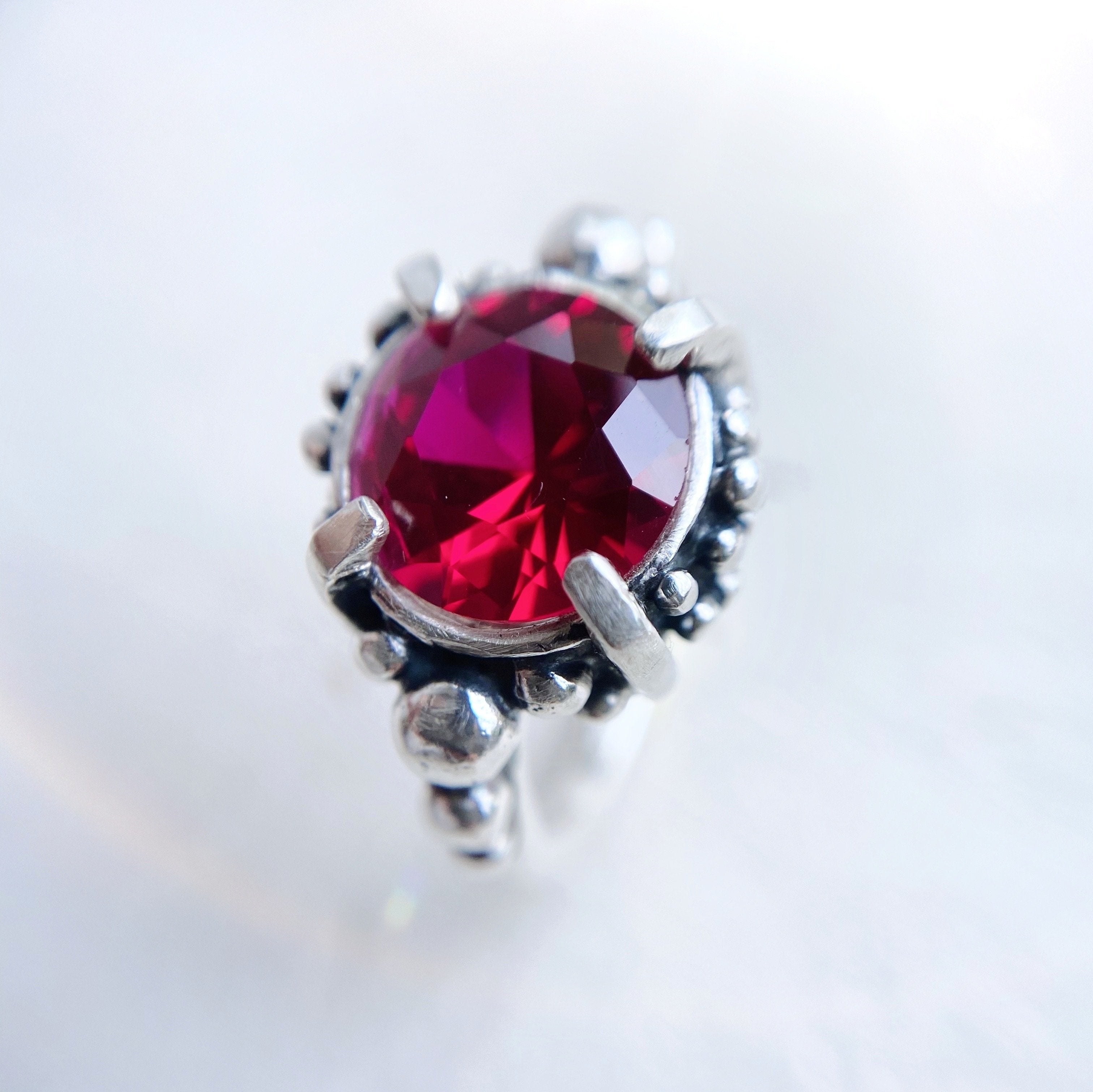 Anillo Leontina + Piedra a elección