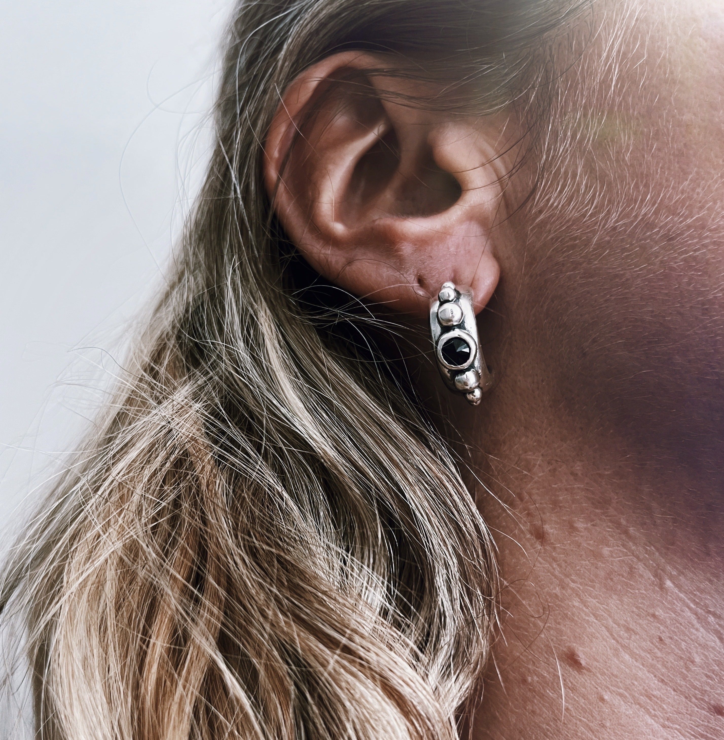 Aros Cybill + Onix