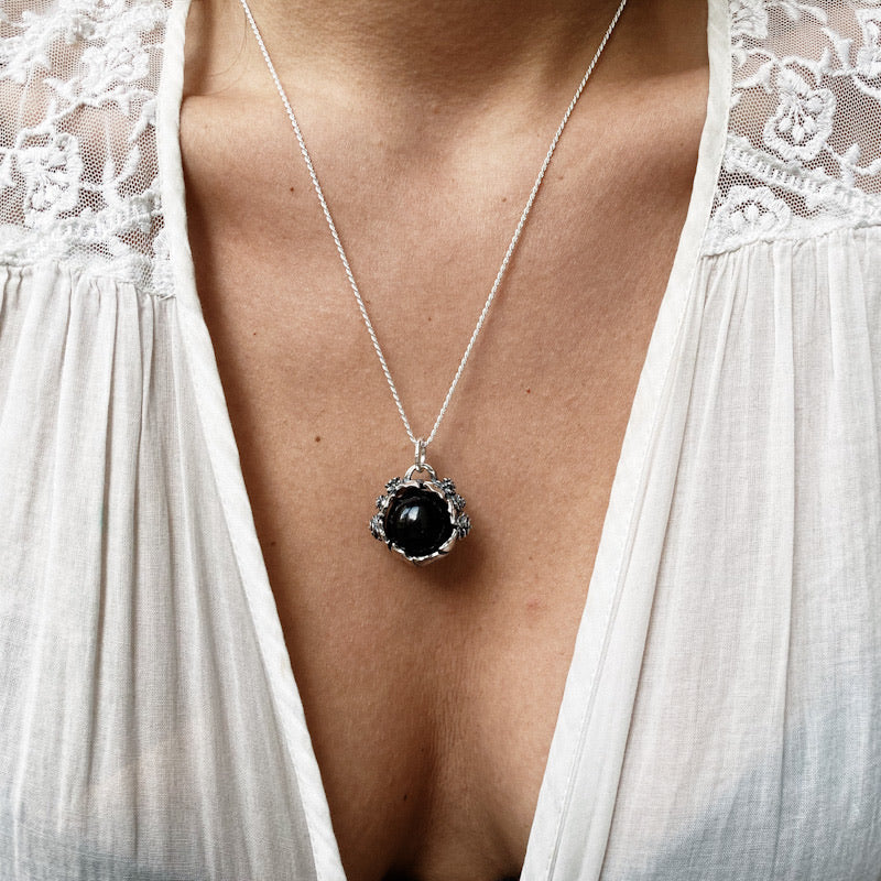 Colgante Halo Persefone Obsidiana