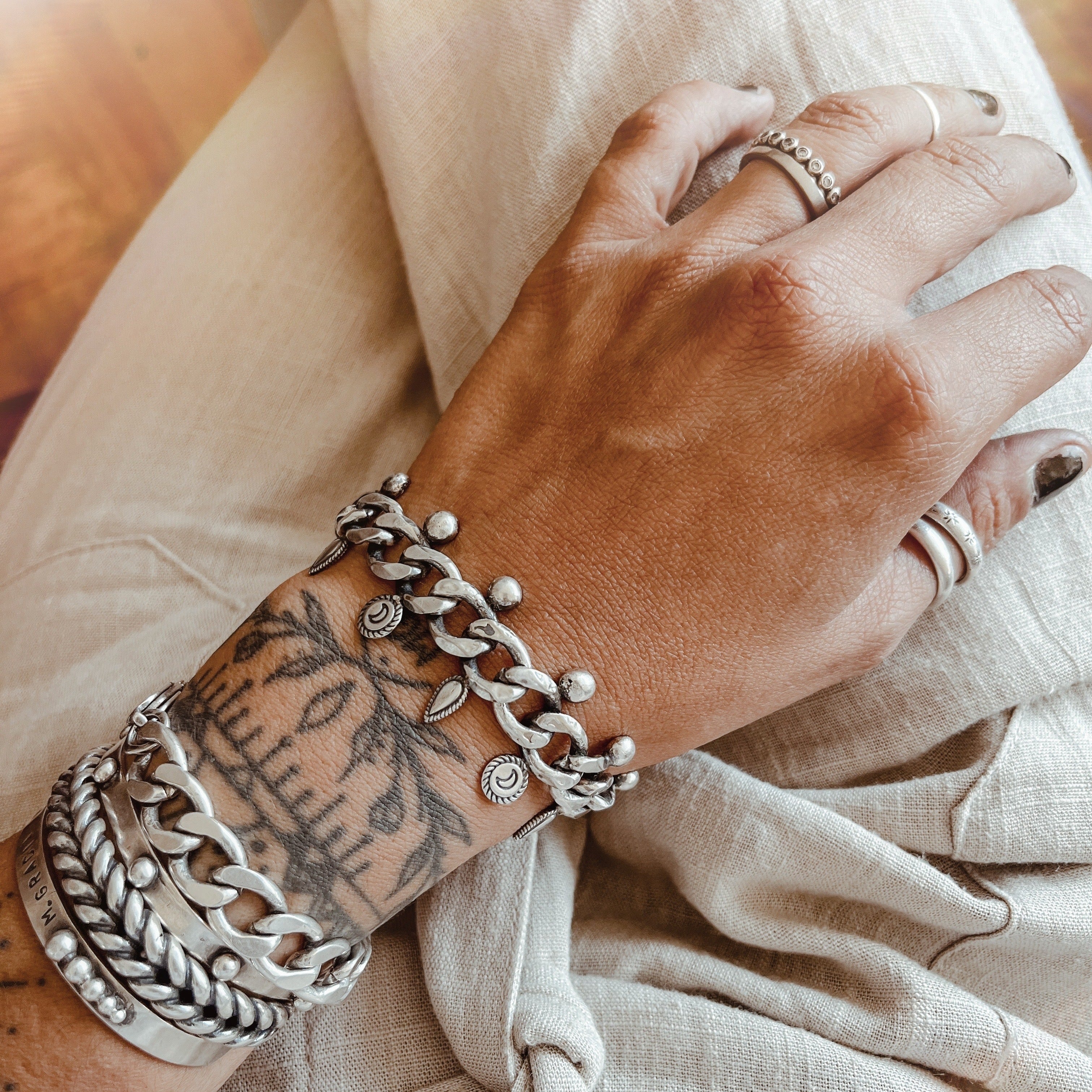 Pulsera Grumet Glam + Mini Halo de regalo