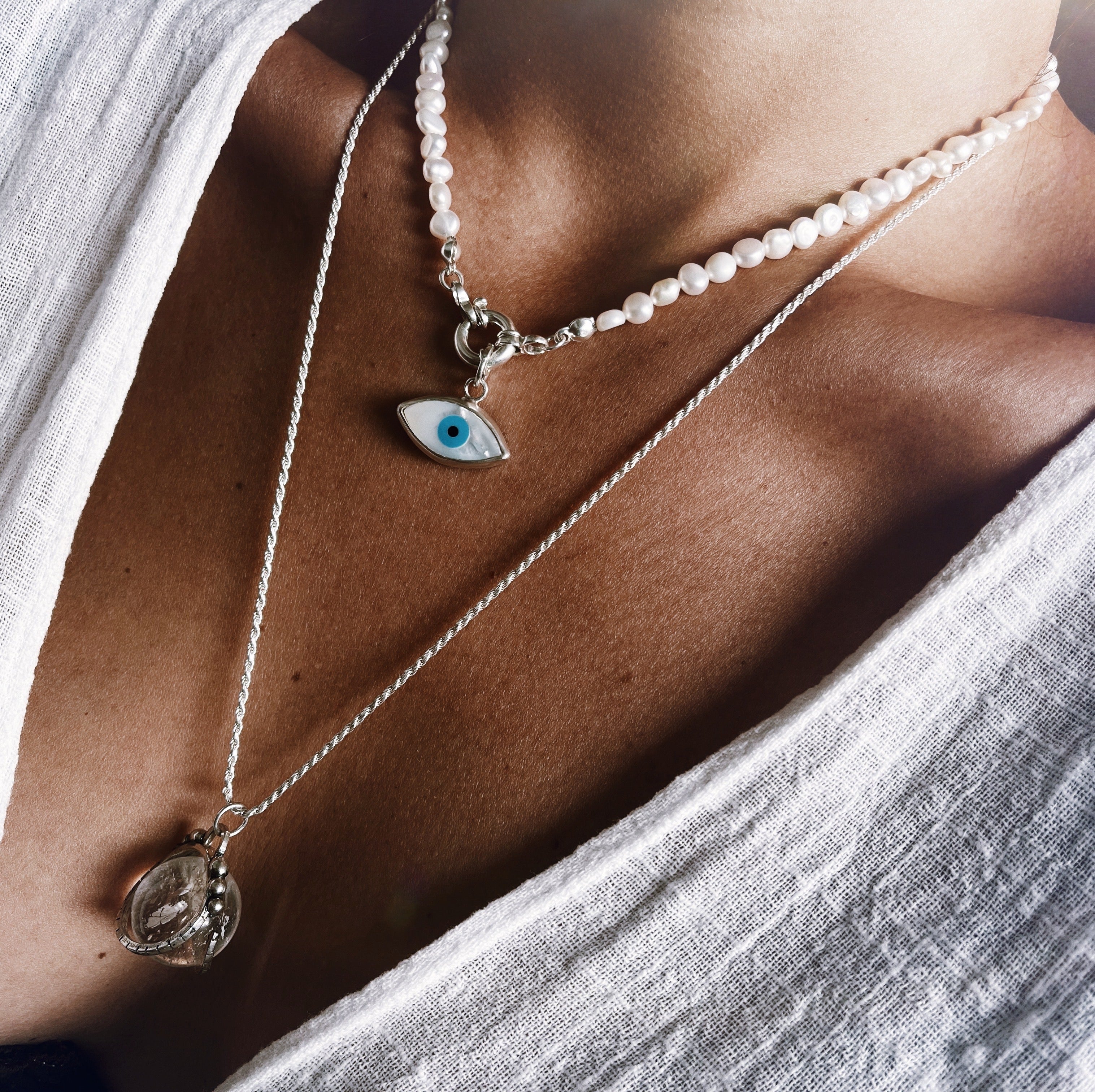 Collar Nazar